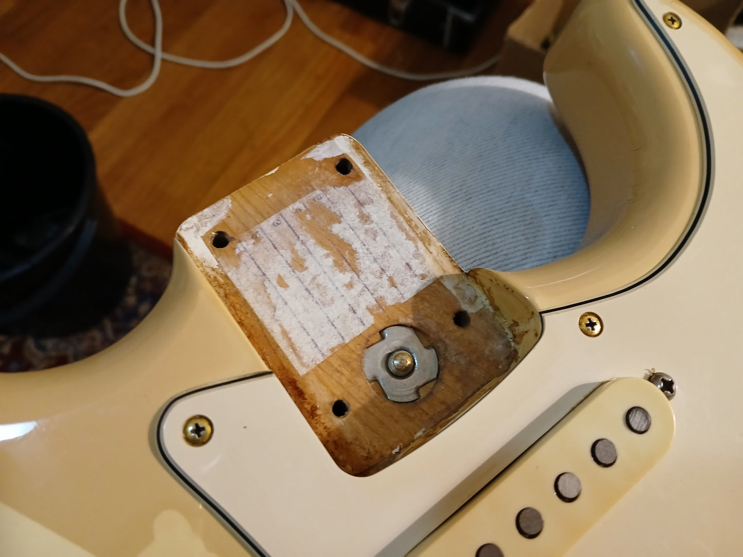 1989 Fender USA American Standard "420 Edition" Stratocaster (Aged White)