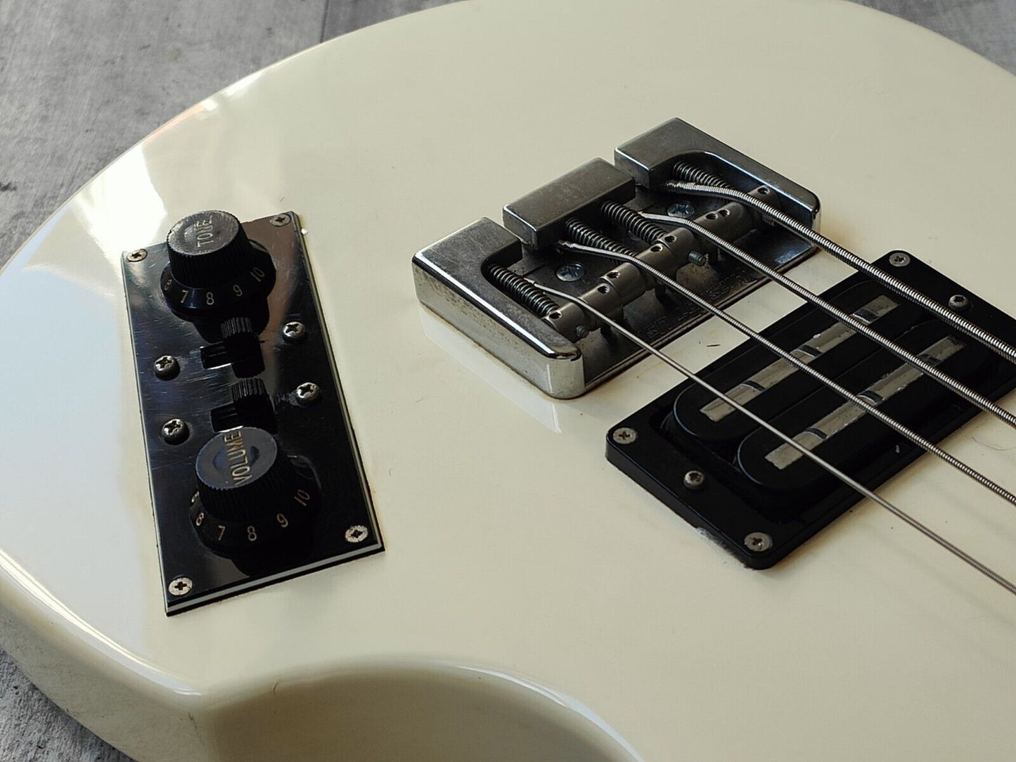 2000's Greco VBS-500 Solid Body Violin Bass w/Hipshot & Humbuckers (White)