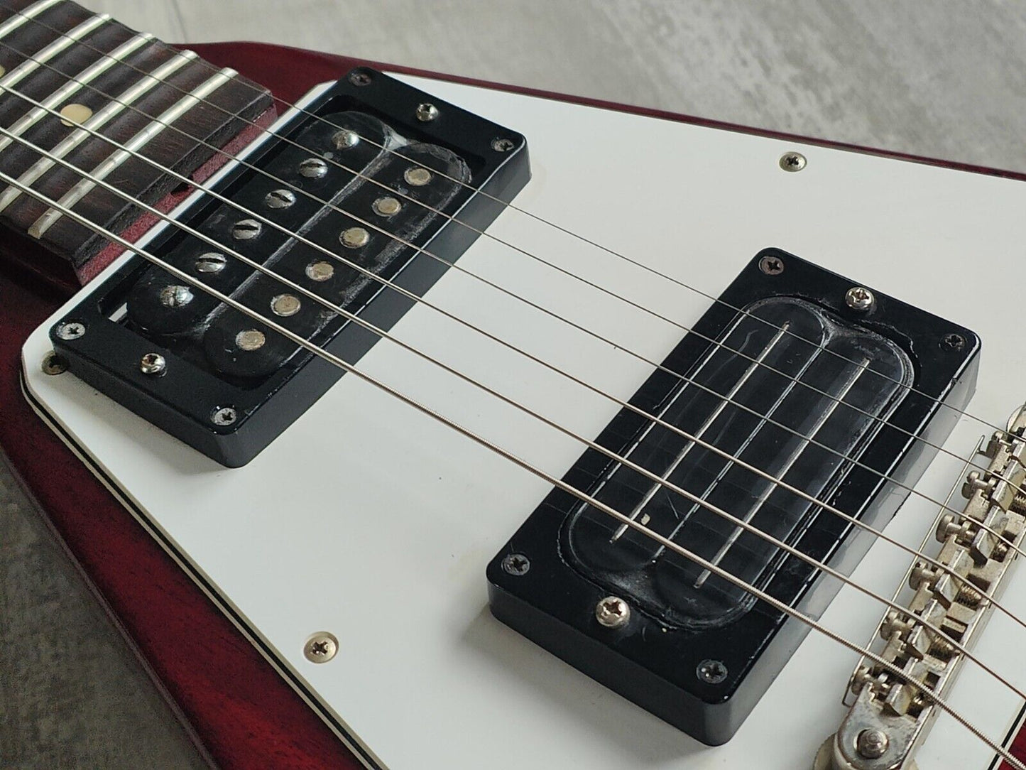 2001 Epiphone Japan FV-70 Flying V - Scalloped (Cherry Red)
