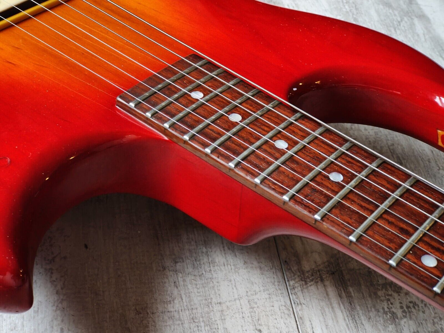 1981 Yamaha Japan SF3000 Super Flighter (Cherry Sunburst)