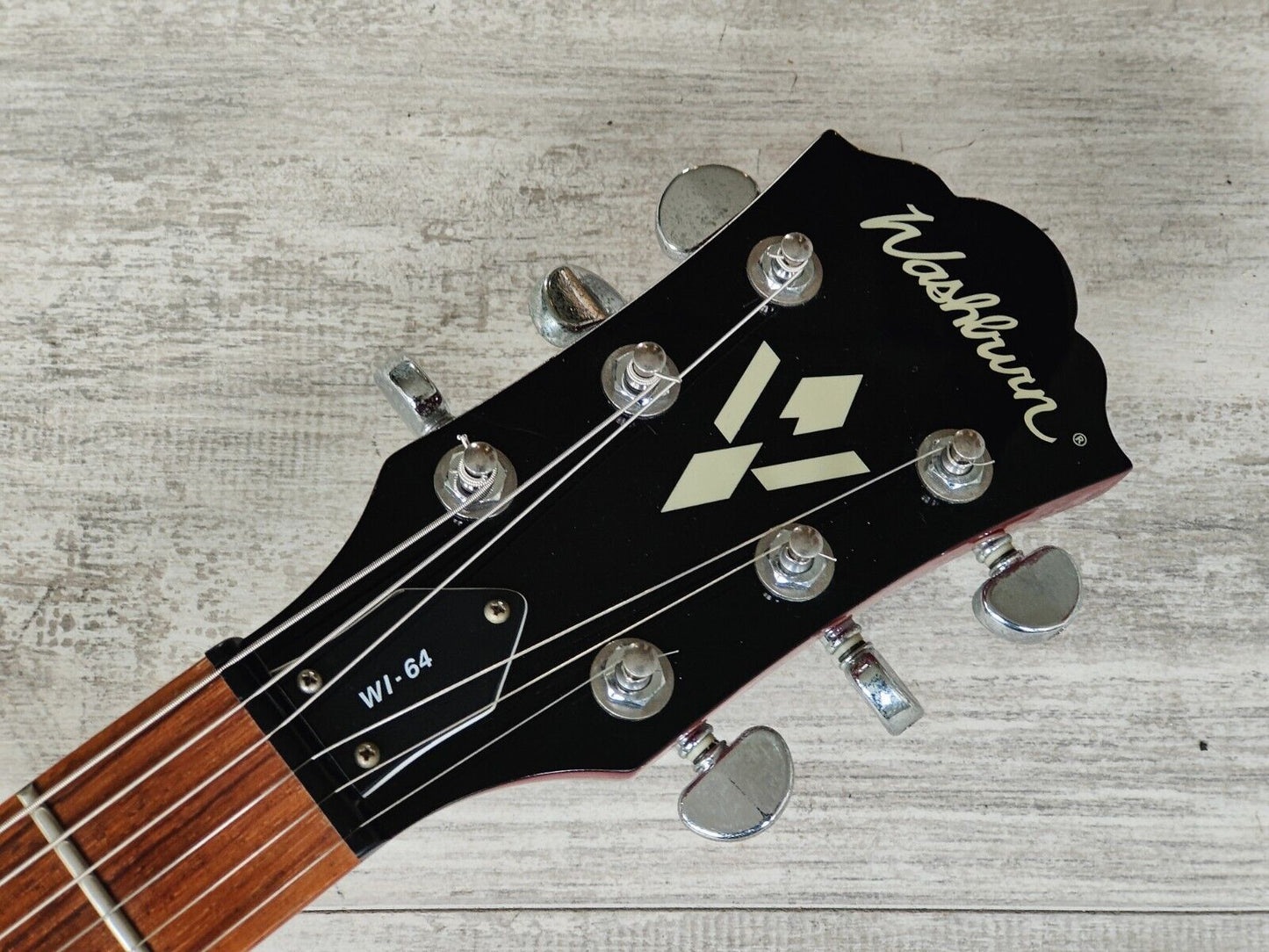 1999 Washburn WI-64 Single Cutaway (Cherry Red)