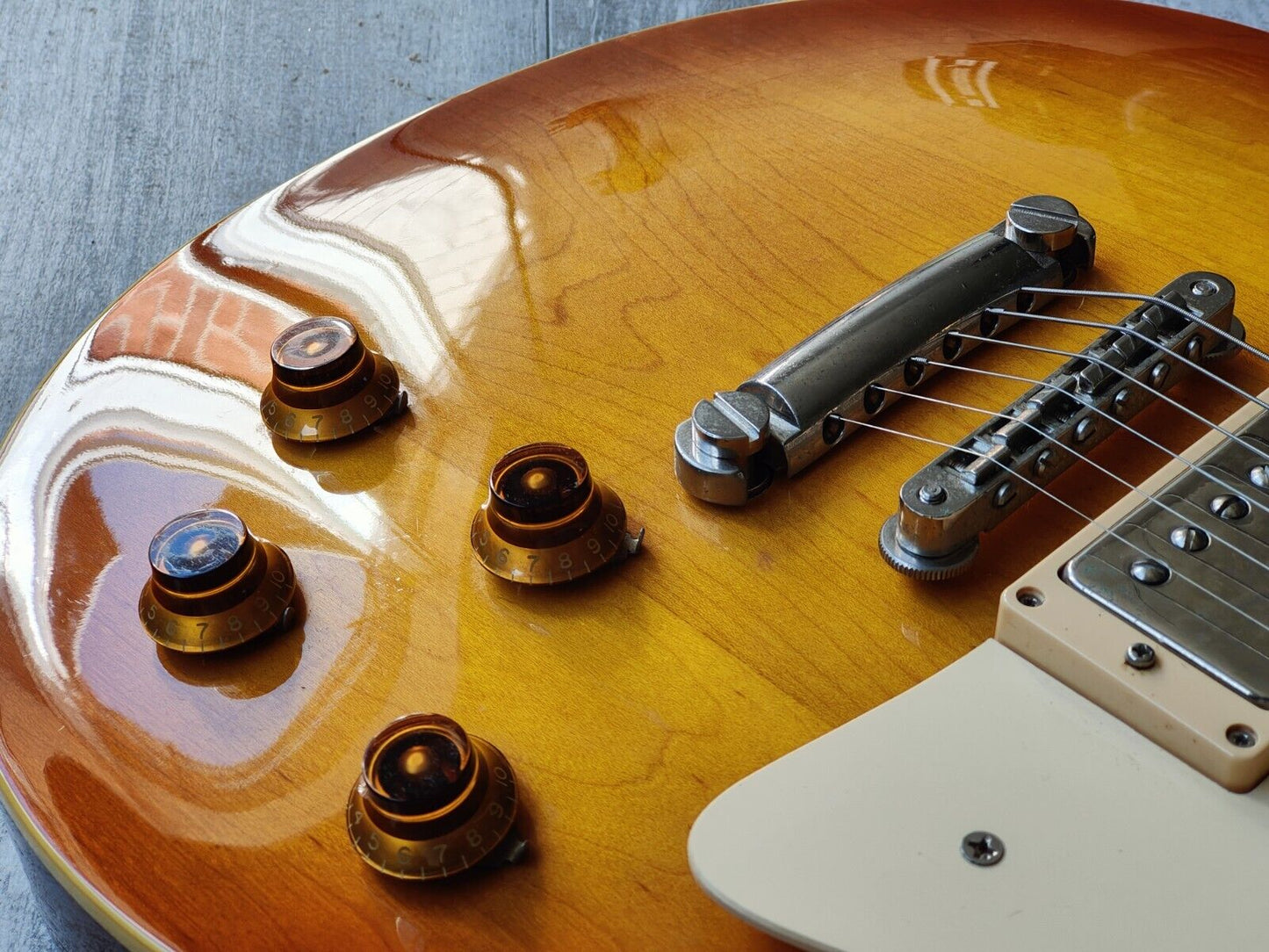 1999 Tokai Japan LS-60 Love Rock Les Paul Standard (Brown Sunburst)