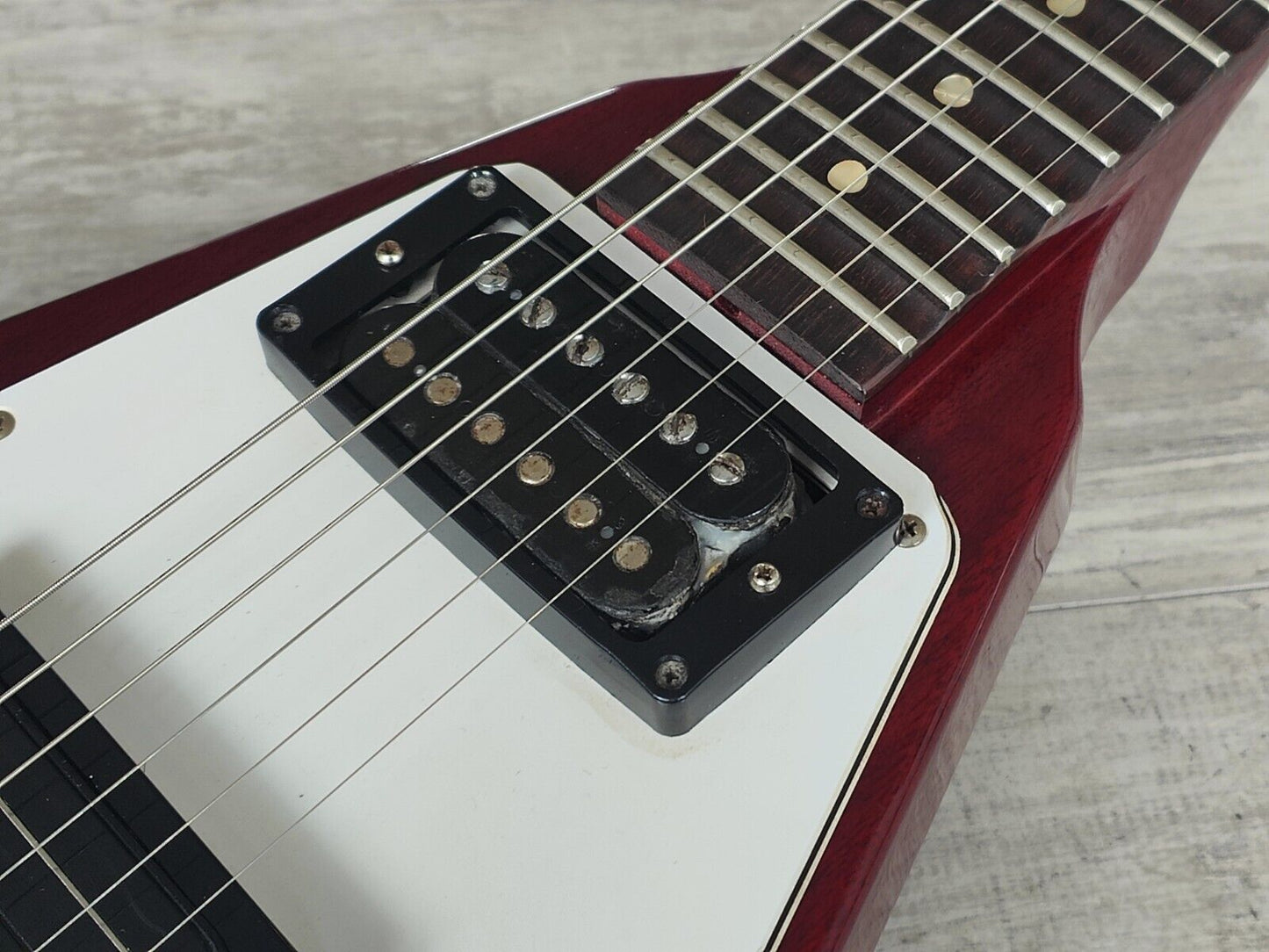2001 Epiphone Japan FV-70 Flying V - Scalloped (Cherry Red)