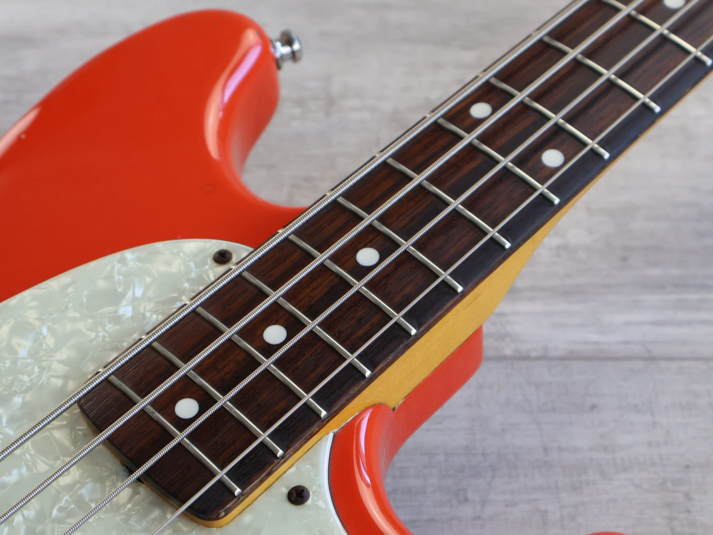 2000 Fender Japan MB98-70SD Mustang Bass (Fiesta Red)
