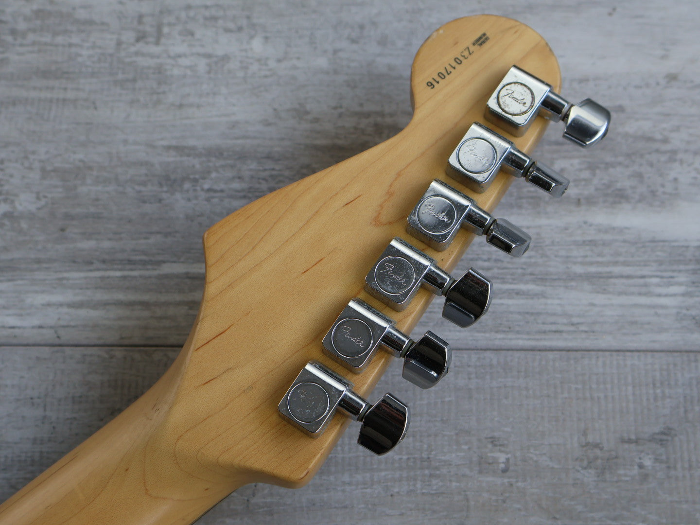 2003 Fender USA American Standard Stratocaster (Vintage White)