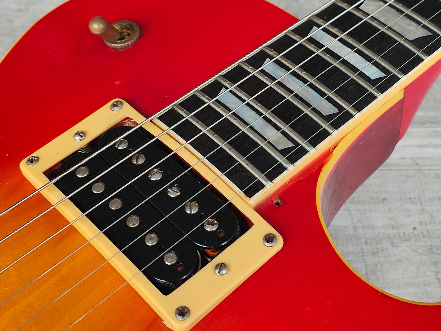 1976 Greco Japan EG-450 Les Paul Standard (Cherry Sunburst)
