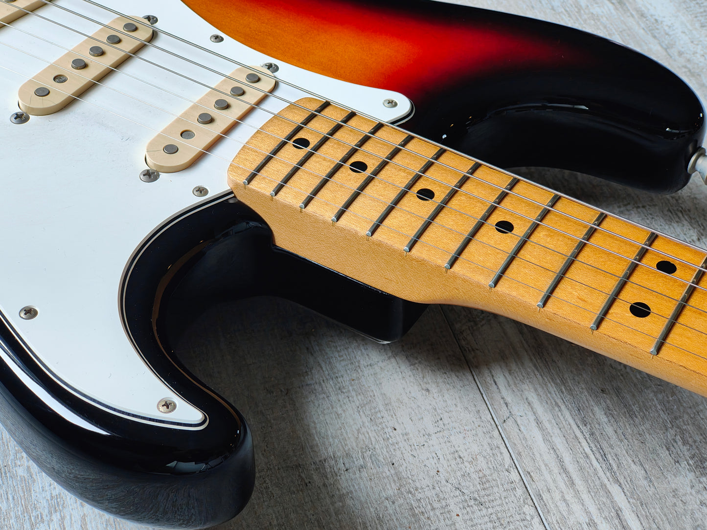 2007 Fender Japan ST-STD Stratocaster Standard (Sunburst)