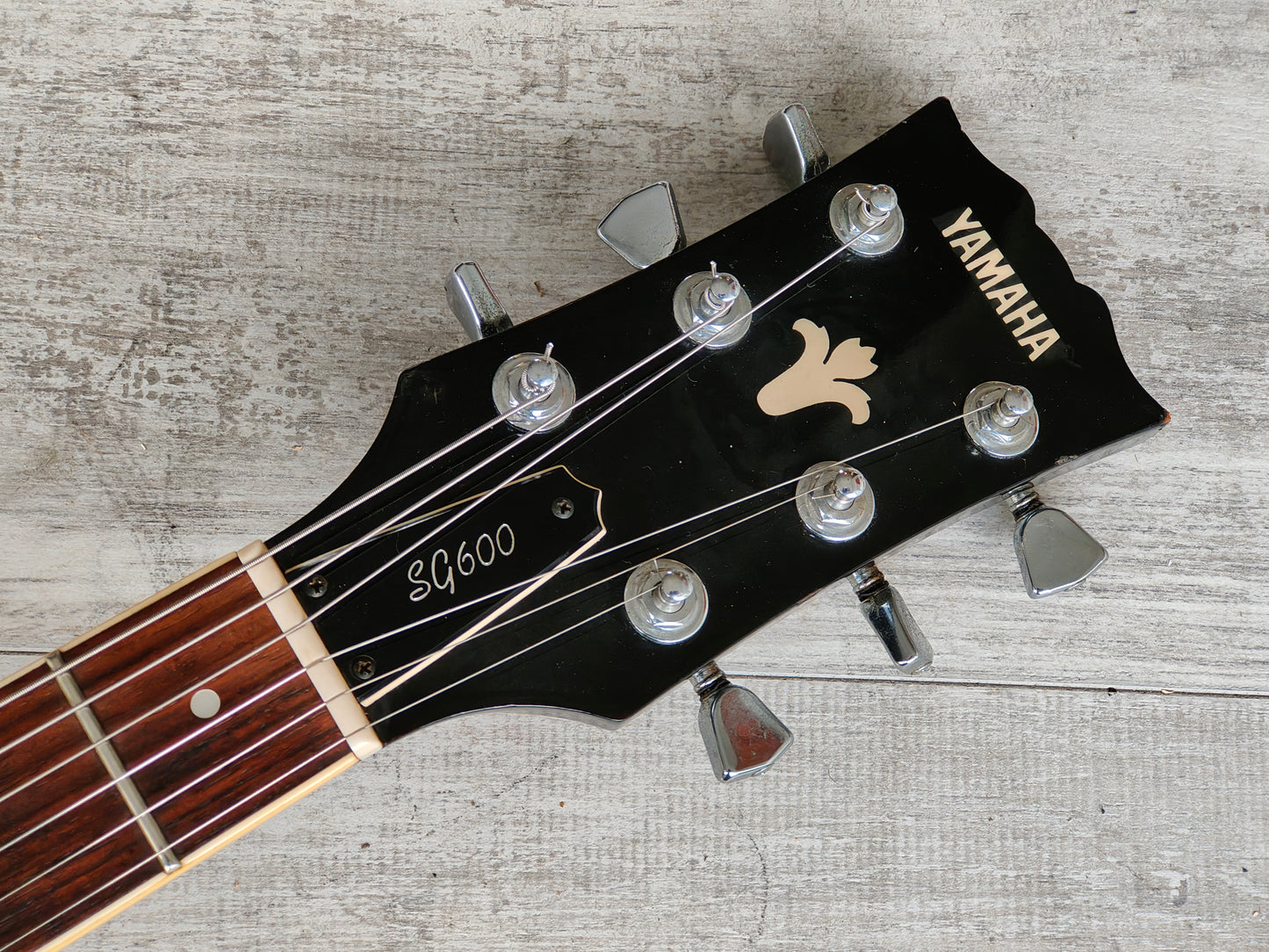 1981 Yamaha Japan SG-600 Double Cutaway (Black)