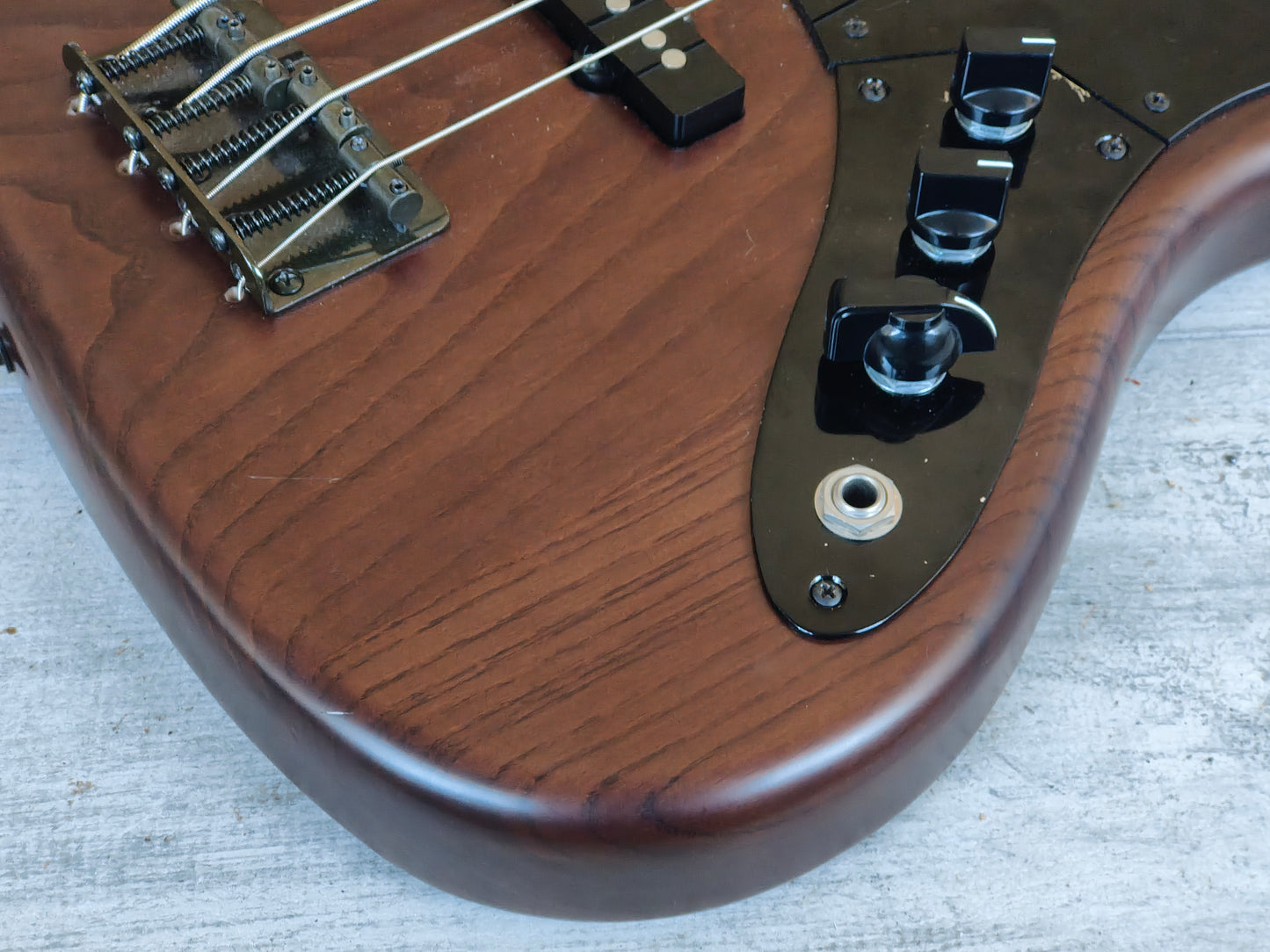 2002 Fender Japan JB62-73 Limited Edition Jazz Bass (Walnut Stain)