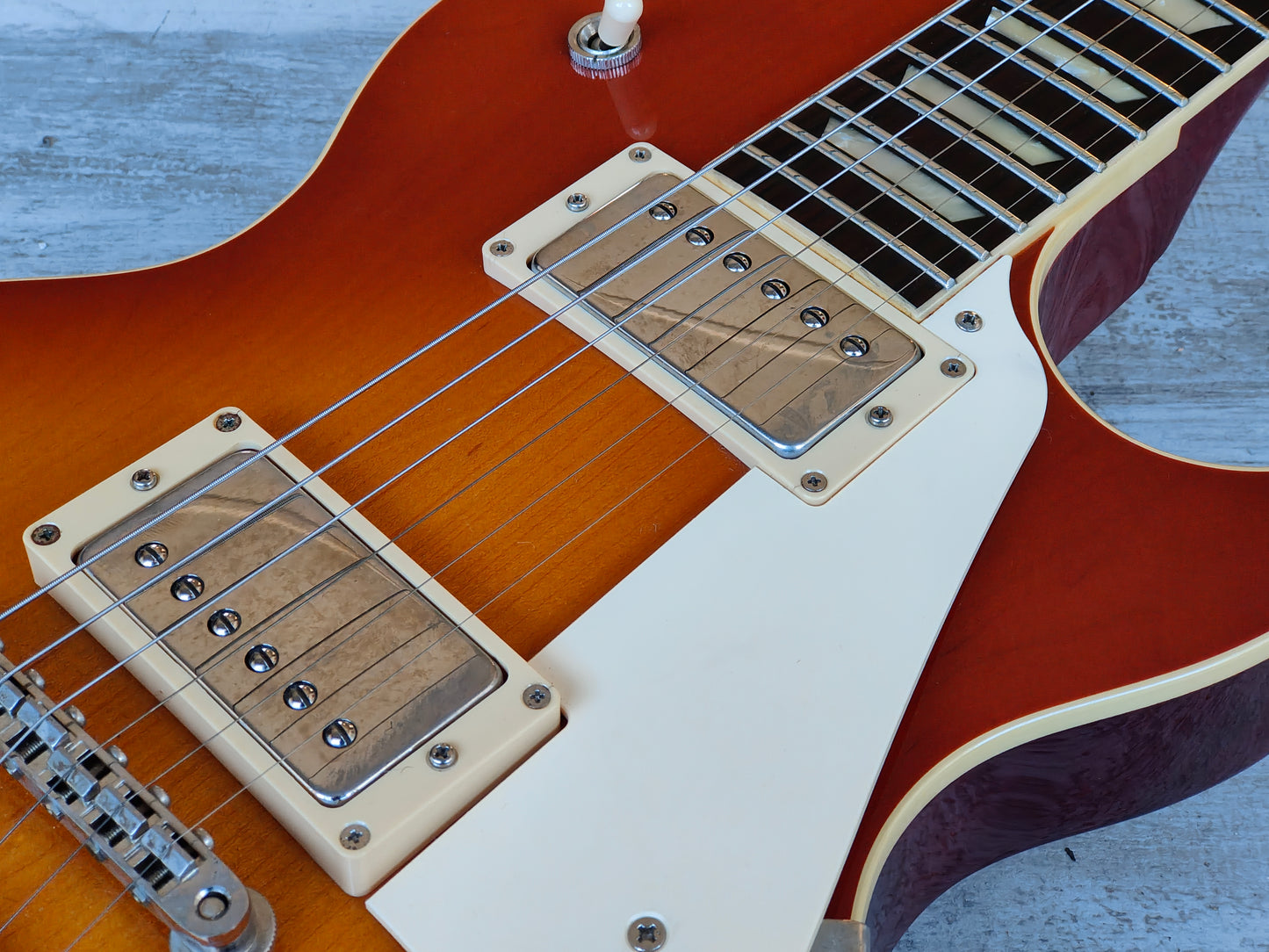 2016 FGN (Fujigen Japan) NLS-100 Neo Classic Les Paul Standard (Faded Cherry)