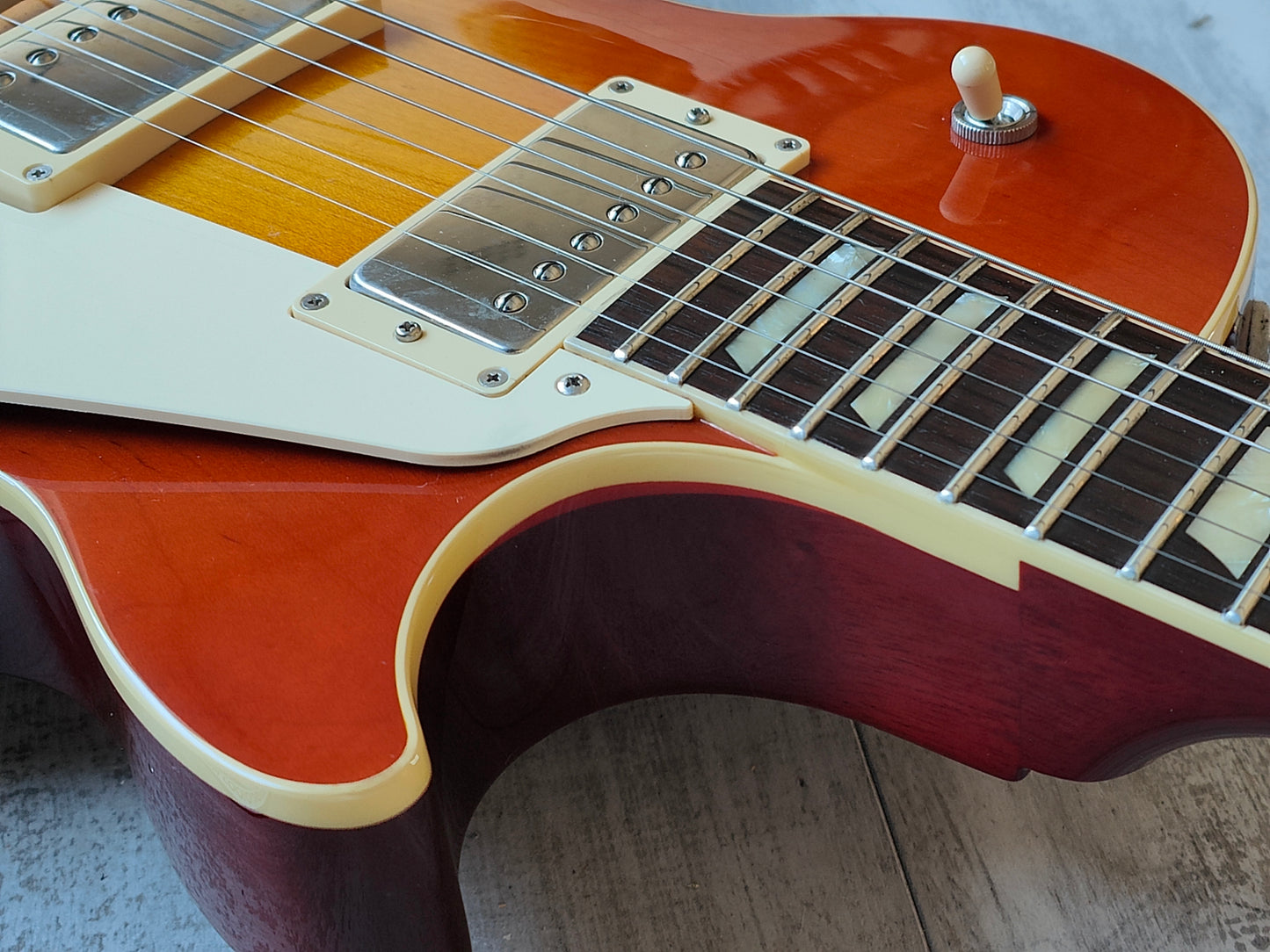 2016 FGN (Fujigen Japan) NLS-100 Neo Classic Les Paul Standard (Faded Cherry)
