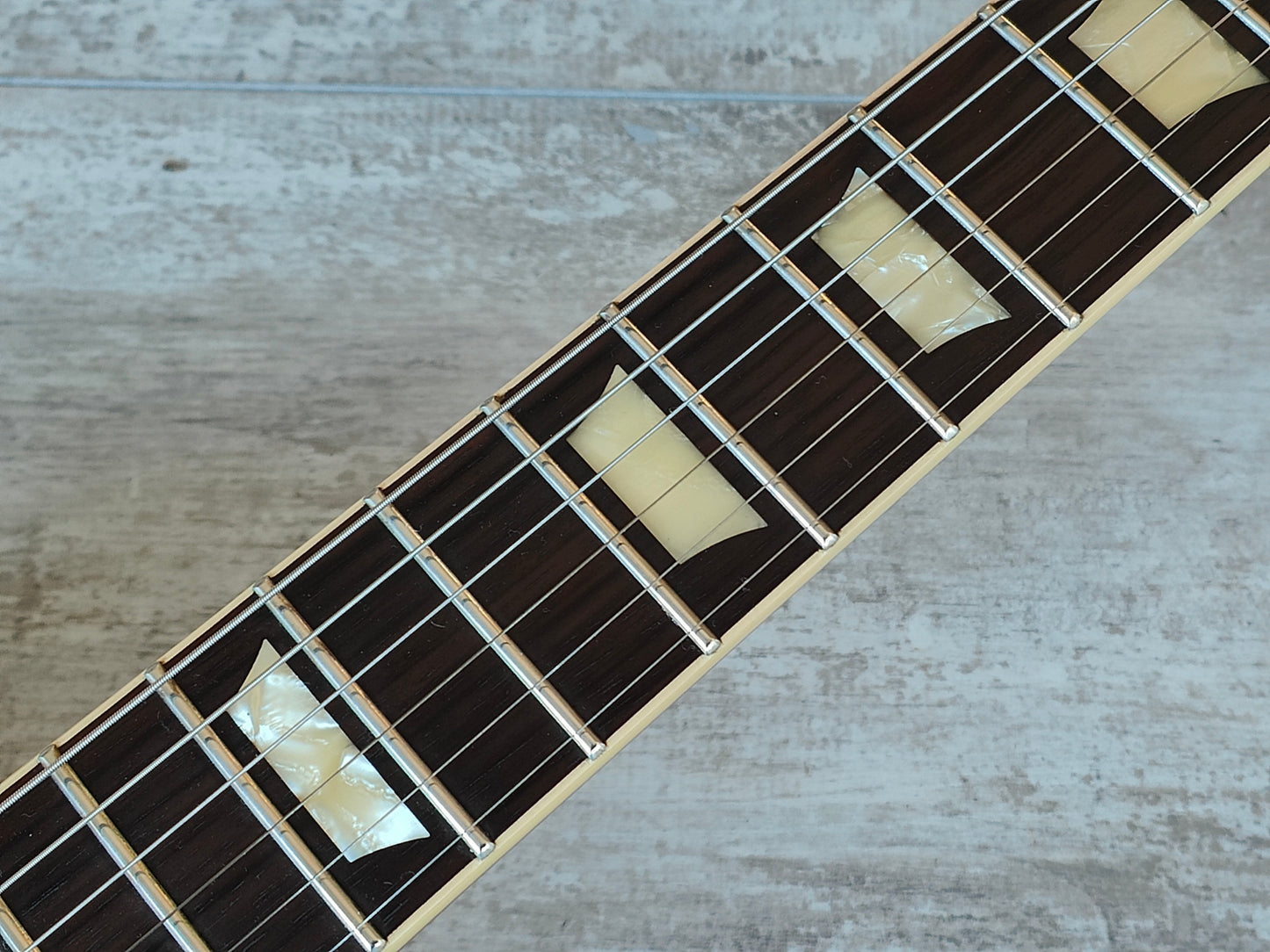 2016 FGN (Fujigen Japan) NLS-100 Neo Classic Les Paul Standard (Faded Cherry)