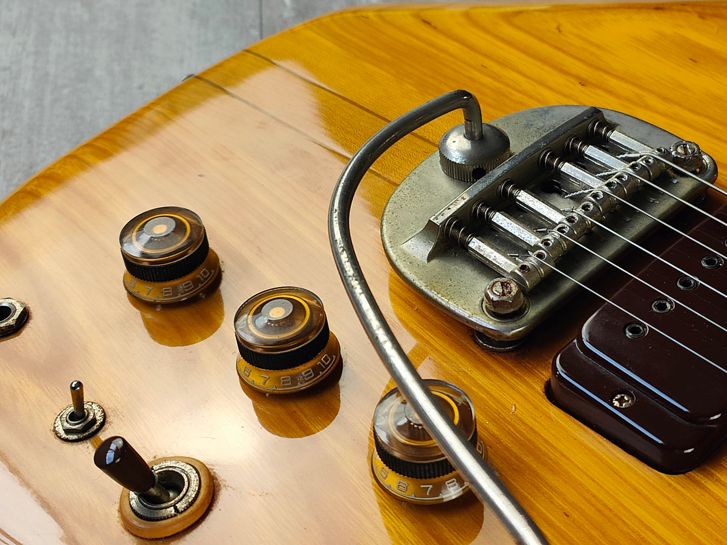1979 Greco GOII 700 Neckthrough Electric Guitar (Natural)