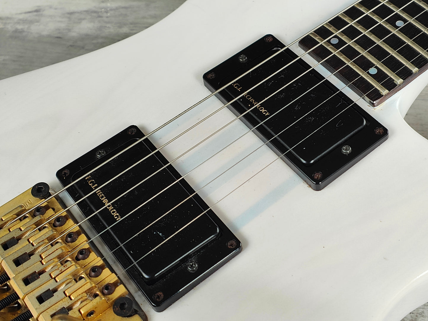 1990 Fernandes Japan FR-120 Neckthrough HH Superstrat (Transparent White)
