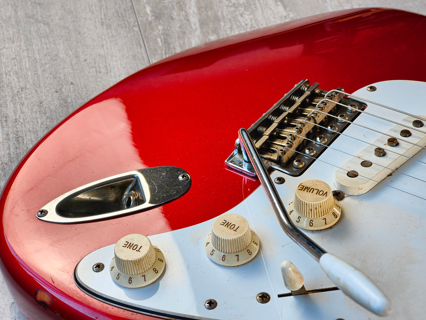2002 Fender Japan ST62-58US '62 Reissue Stratocaster w/US Pickups (Candy Apple Red)