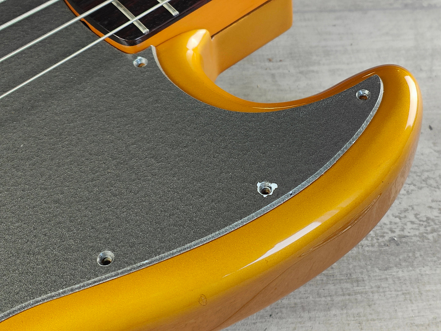 ESP Navigator Japan Jazz Bass (Gold)