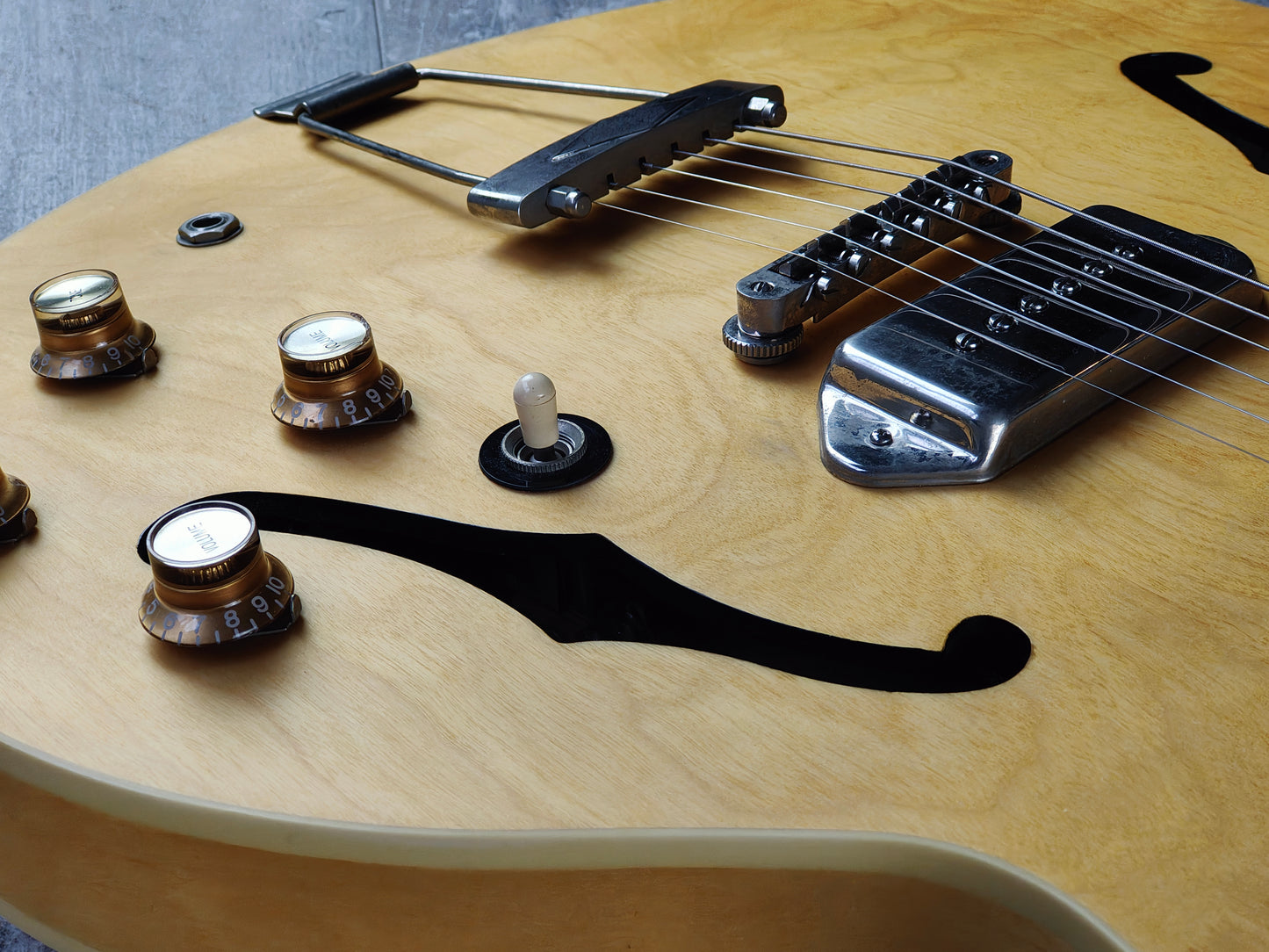 2009 Epiphone E230TD “Inspired by” Series John Lennon '65 Reissue Casino (Natural)