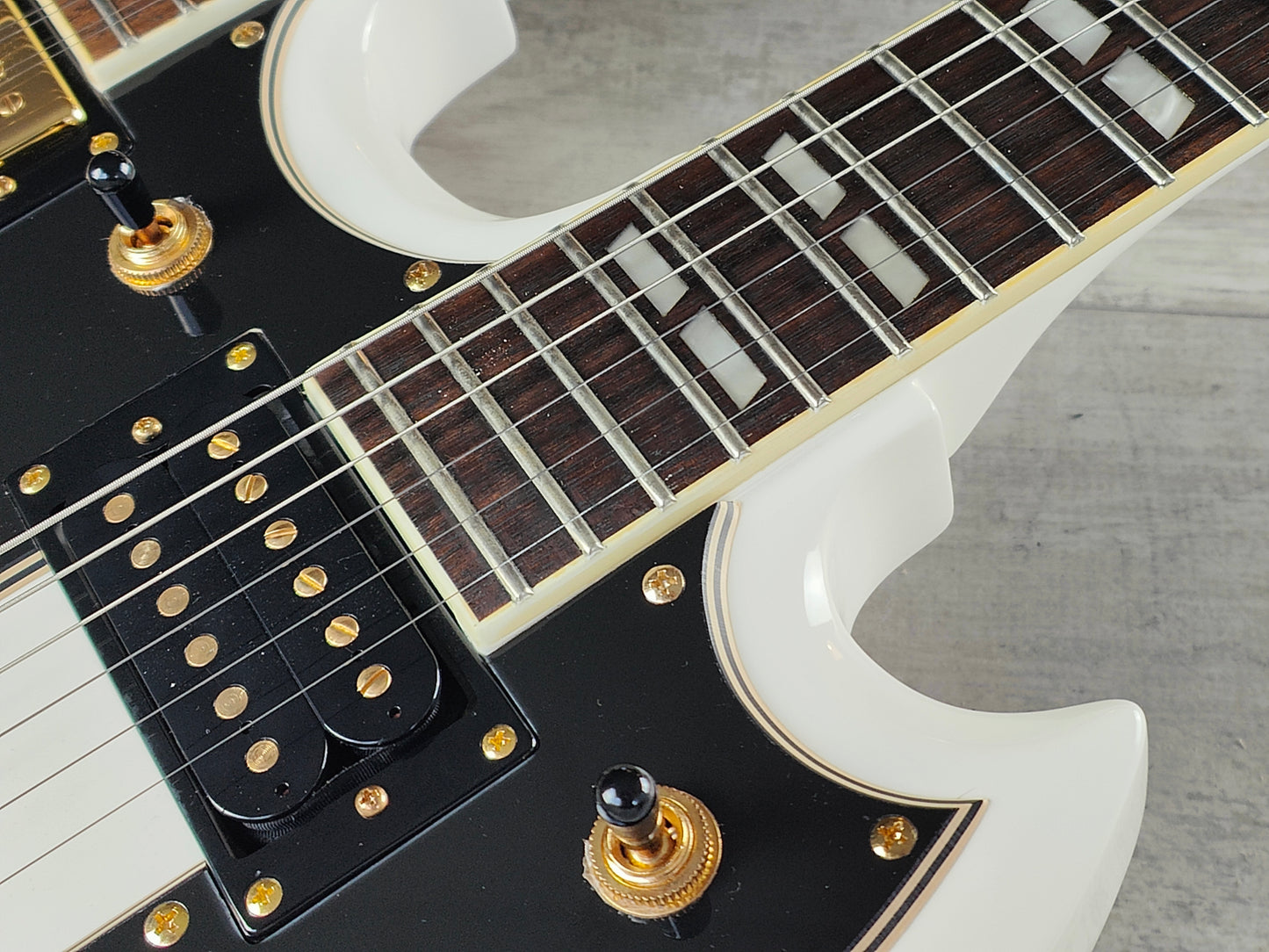 2015 Epiphone G-1275 Limited Edition Double Neck SG (Alpine White)