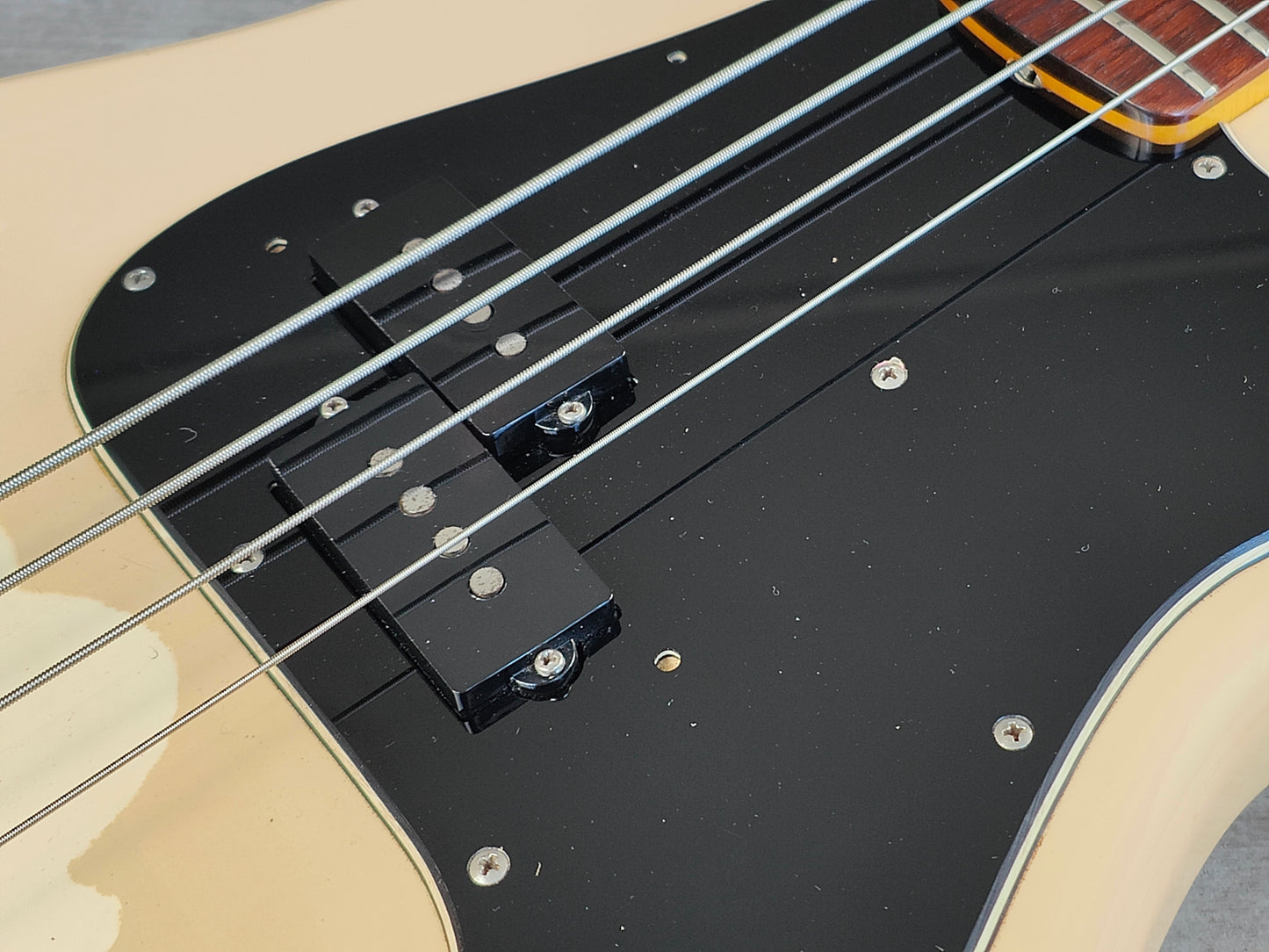 2002 Fender Japan PB70 '70 Reissue Precision Bass (Aged White)