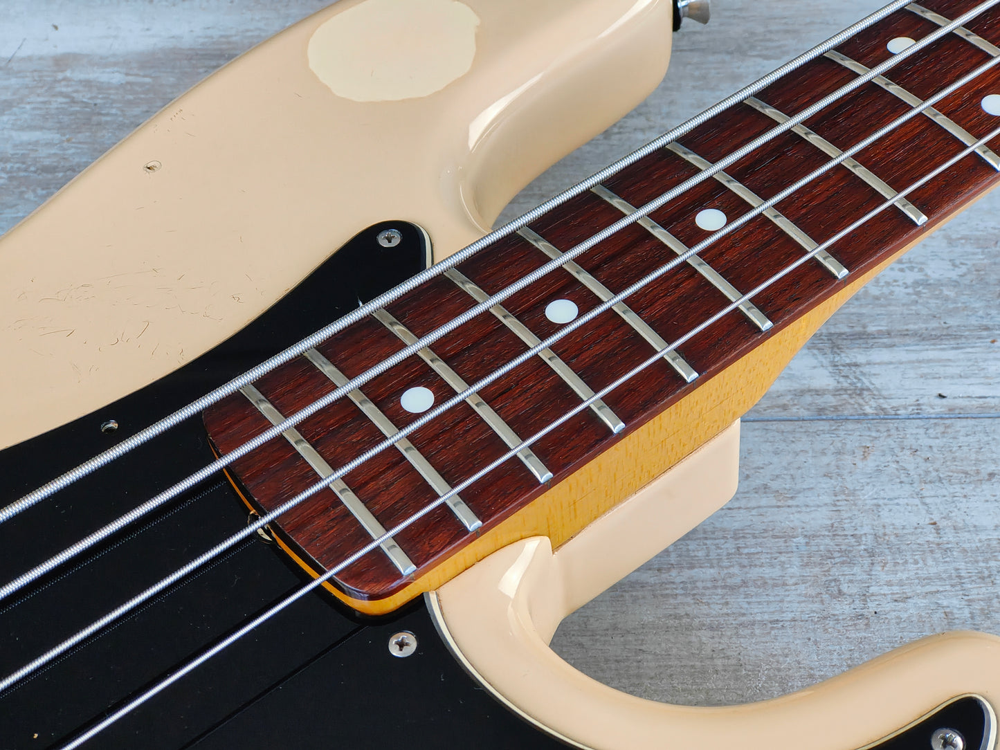 2002 Fender Japan PB70 '70 Reissue Precision Bass (Aged White)