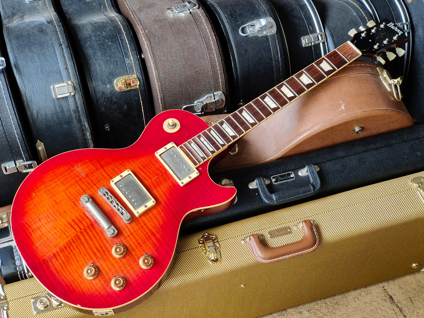 2009 Burny Les Paul Standard (Partial Scallop) - Thrift Shop