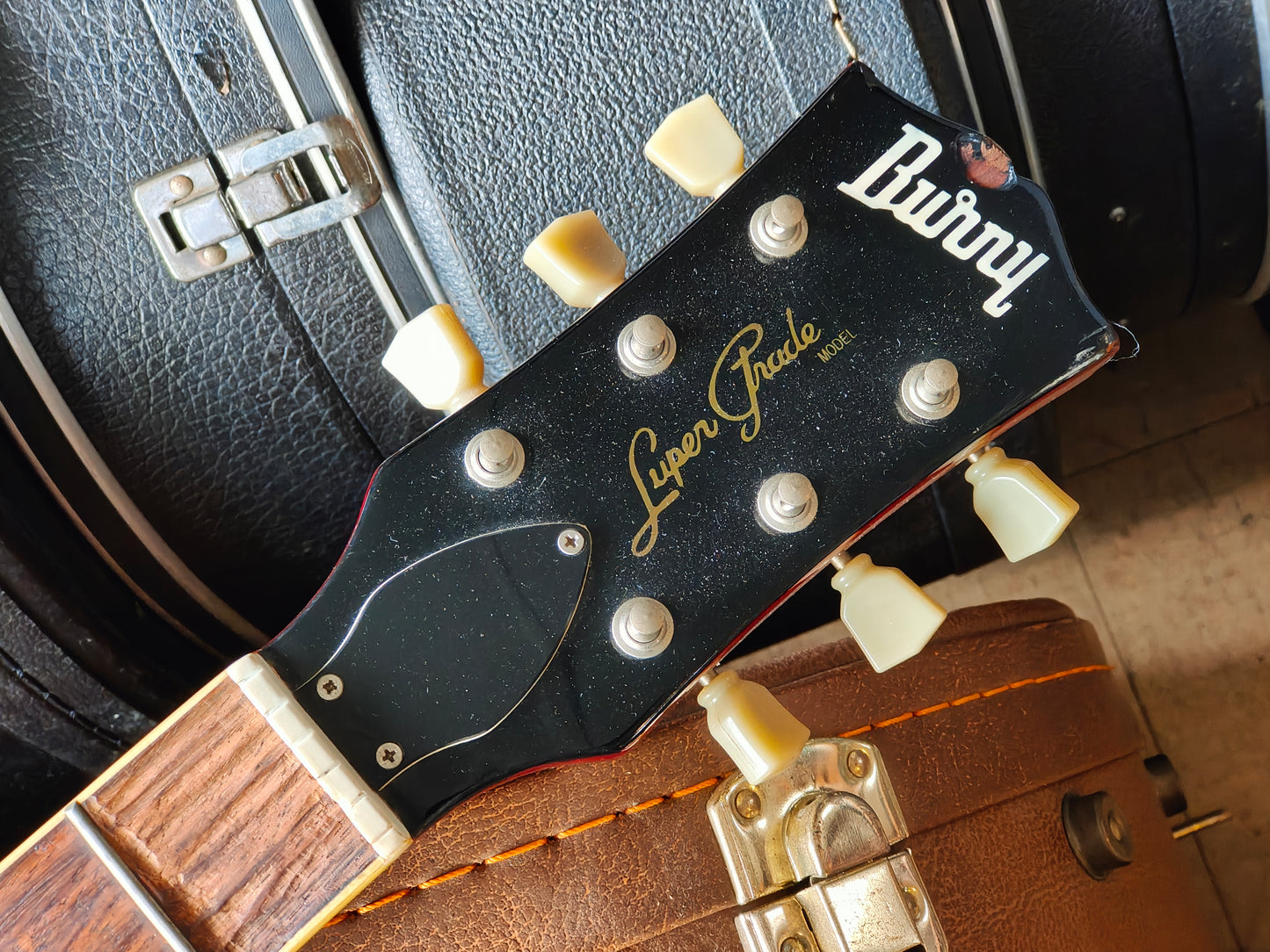 2009 Burny Les Paul Standard (Partial Scallop) - Thrift Shop