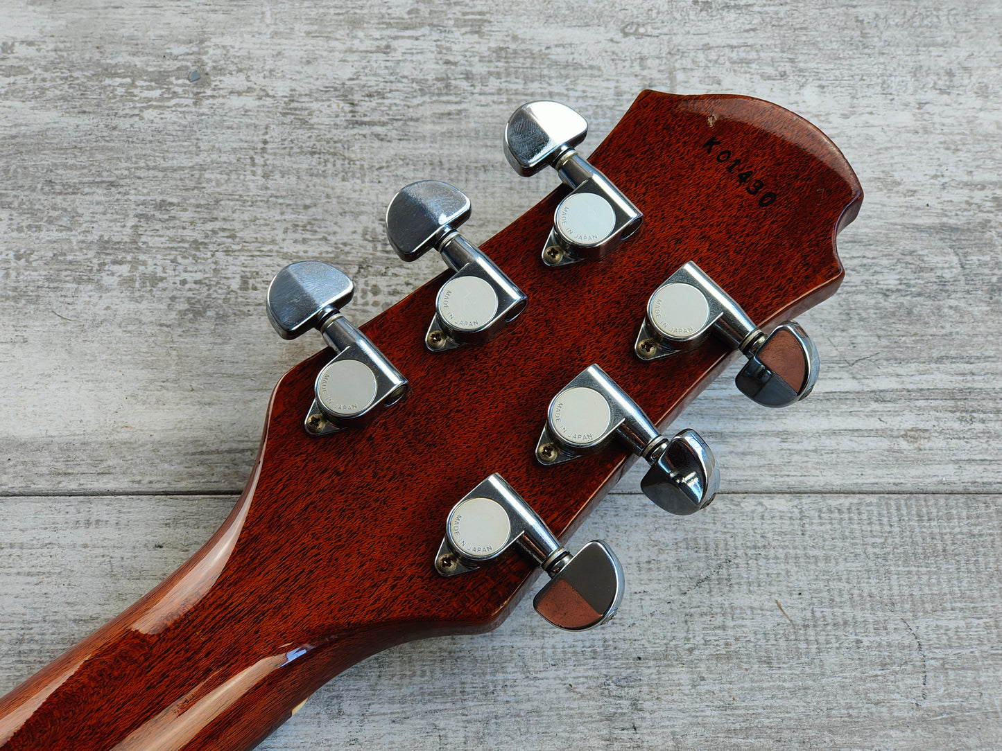 2001 Elk Custom Les Paul for Music Land Japan (Zemaitis Style Silver)