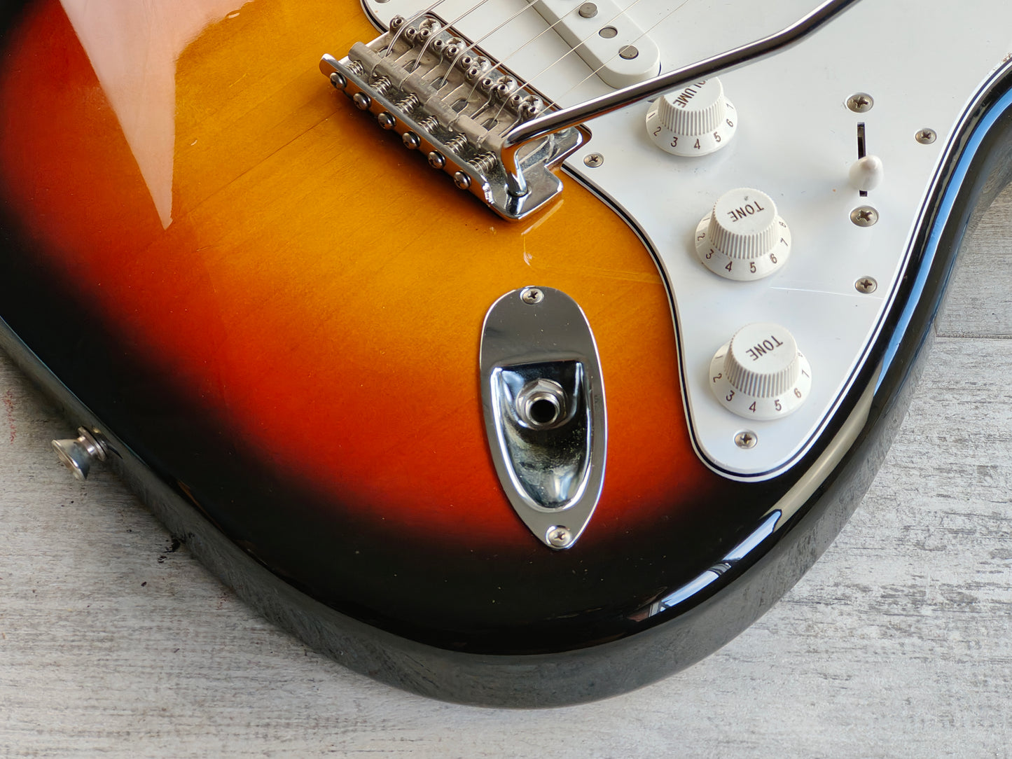 2007 Fender Japan ST-STD Stratocaster Standard (Sunburst)
