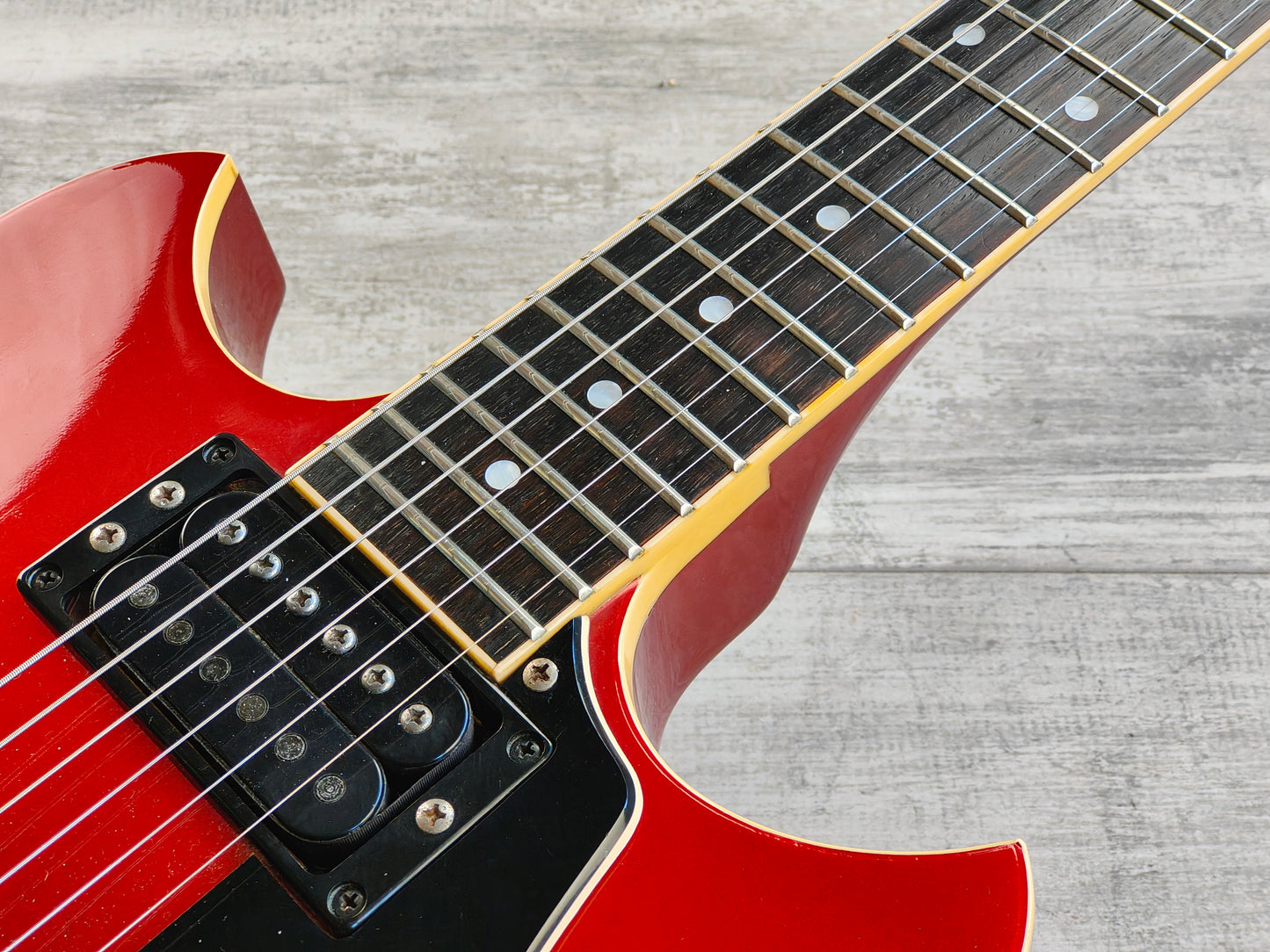 1983 Yamaha Japan SG-510 Double Cutaway (Candy Tone Red)
