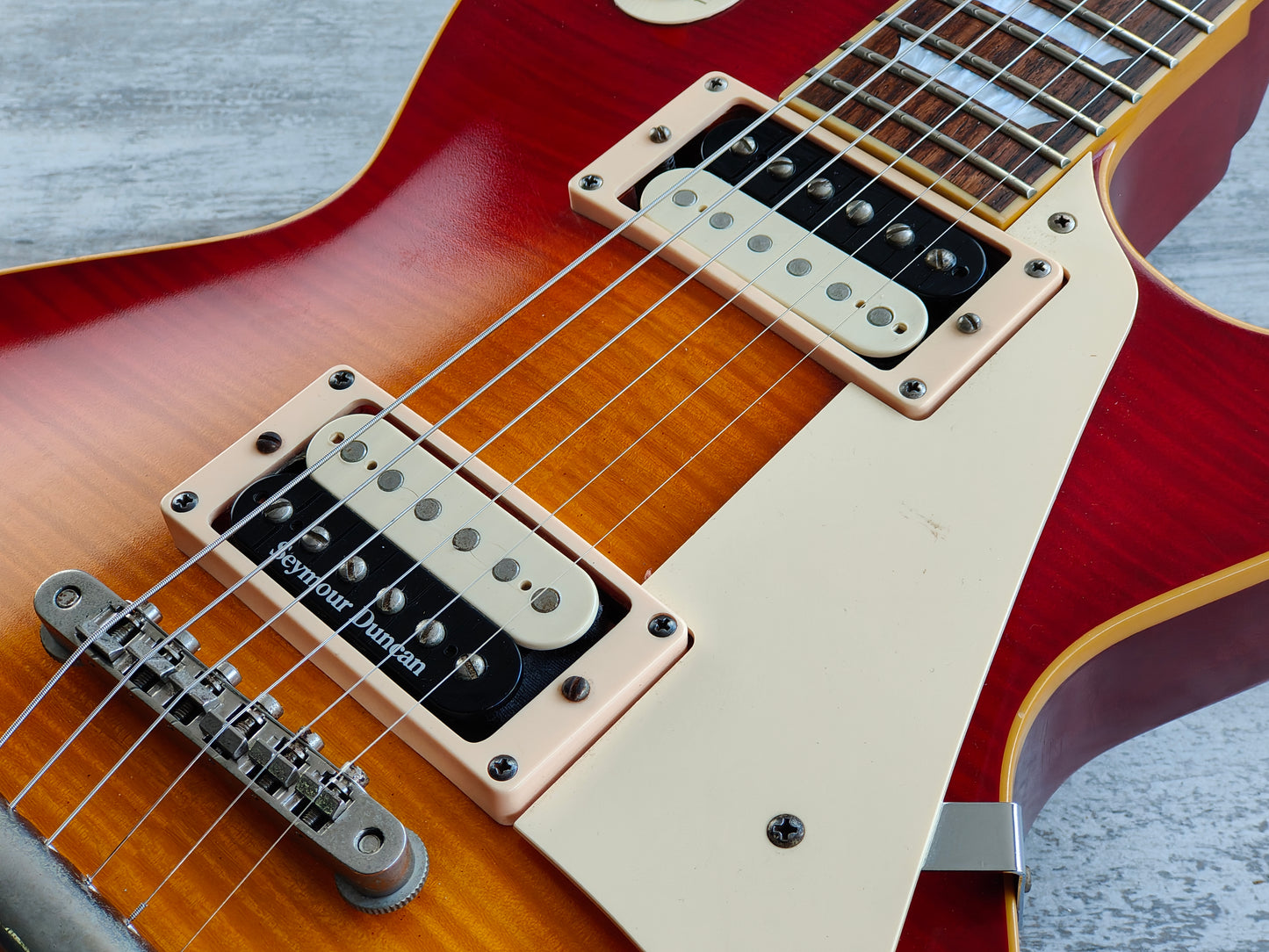 2004 Edwards Japan (by ESP) E-LP-108LTS Les Paul Standard (Sunburst)
