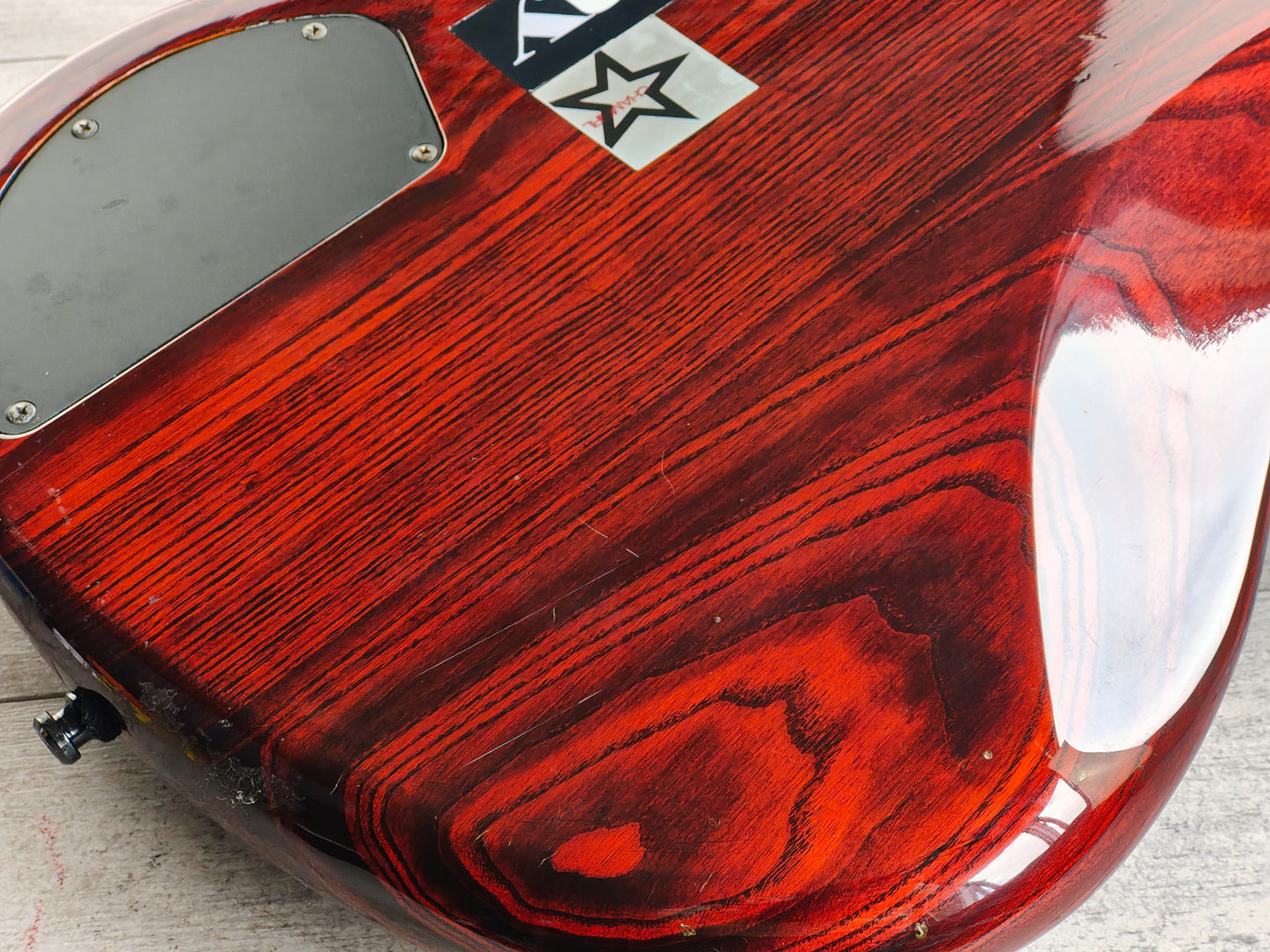 1996 Ibanez Japan SR-400 SDGR Soundgear Bass (Walnut)