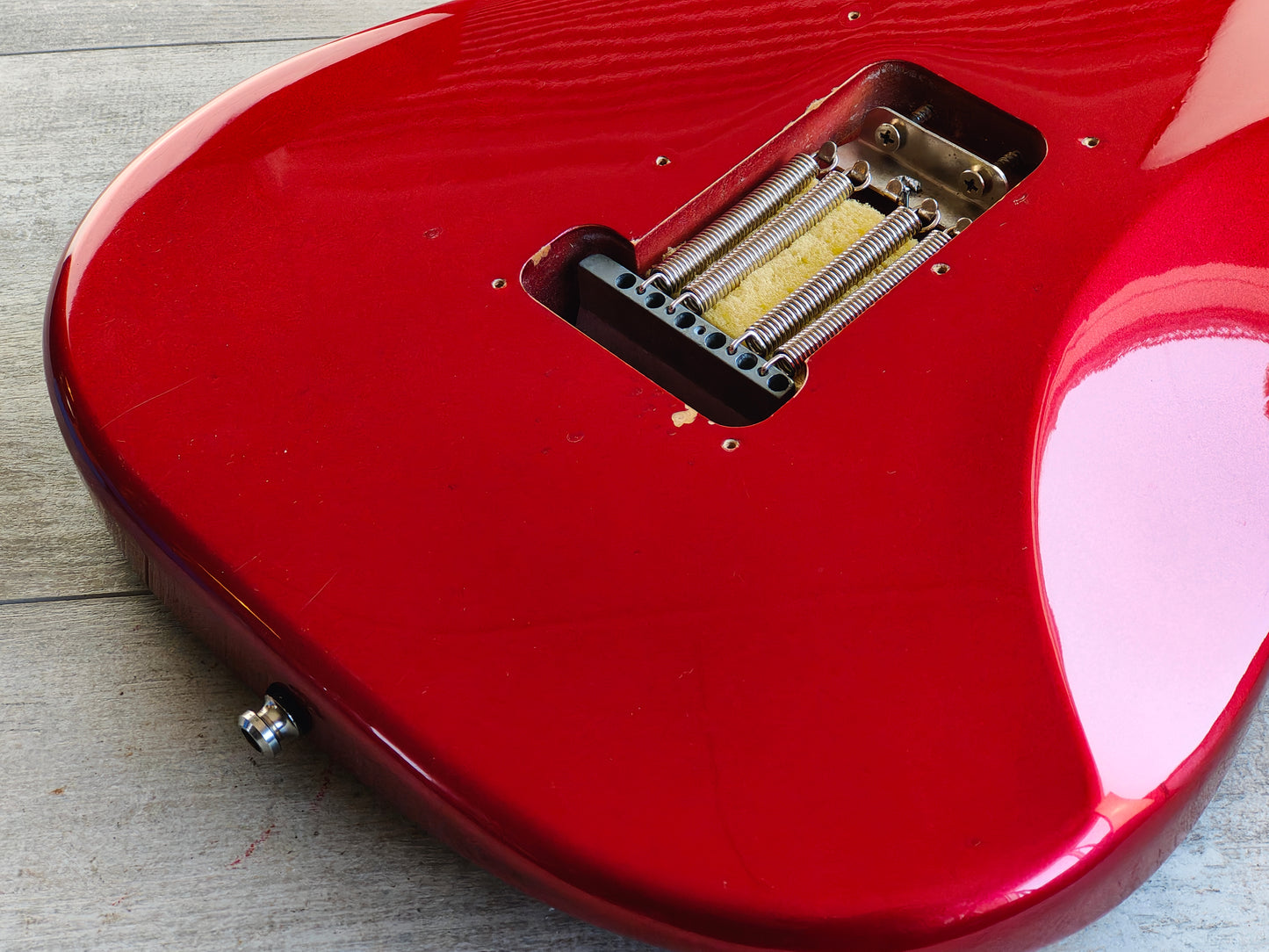 2011 Squier Standard Series Stratocaster w/Texas Specials (Red)