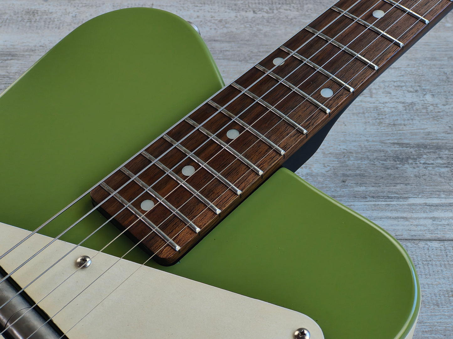 2007 Danelectro "Dano Pro" Reissue (Olive Green)