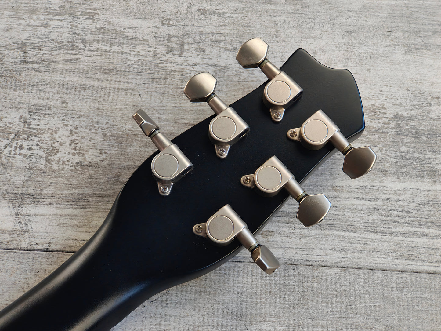 2007 Danelectro "Dano Pro" Reissue (Olive Green)