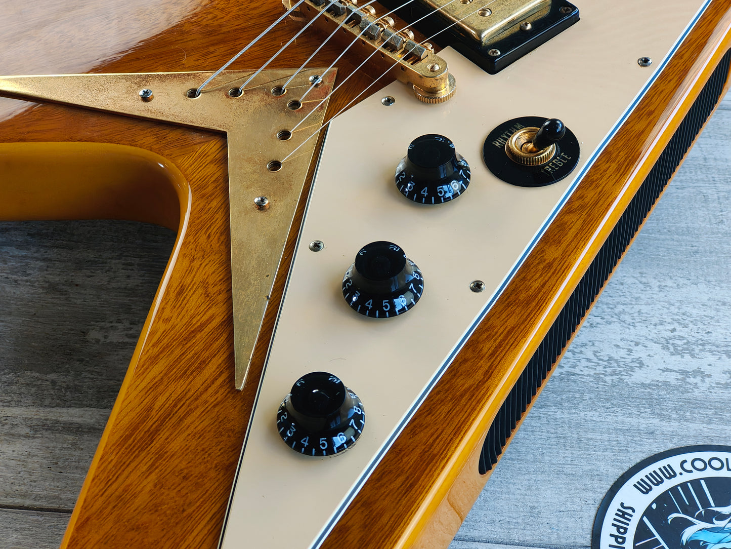 2006 Epiphone '58 1958 Reissue Korina Flying V (Natural)
