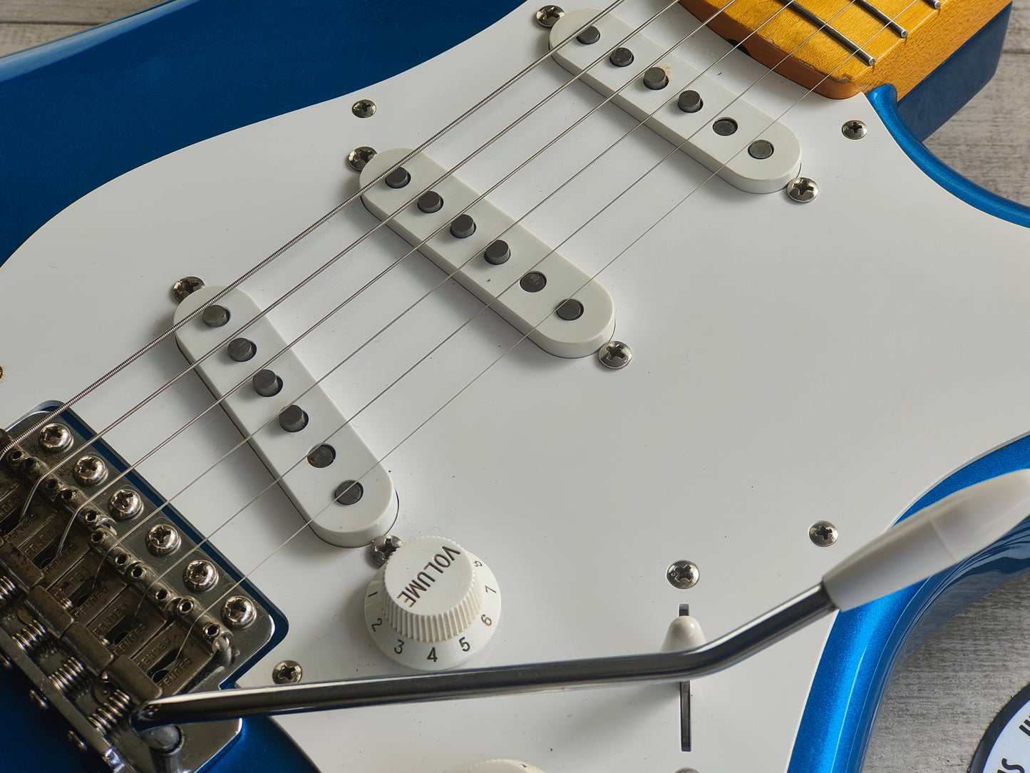 2002 Fender Japan ST57-70TX '57 Reissue Stratocaster w/Texas Specials (Lake Placid Blue)