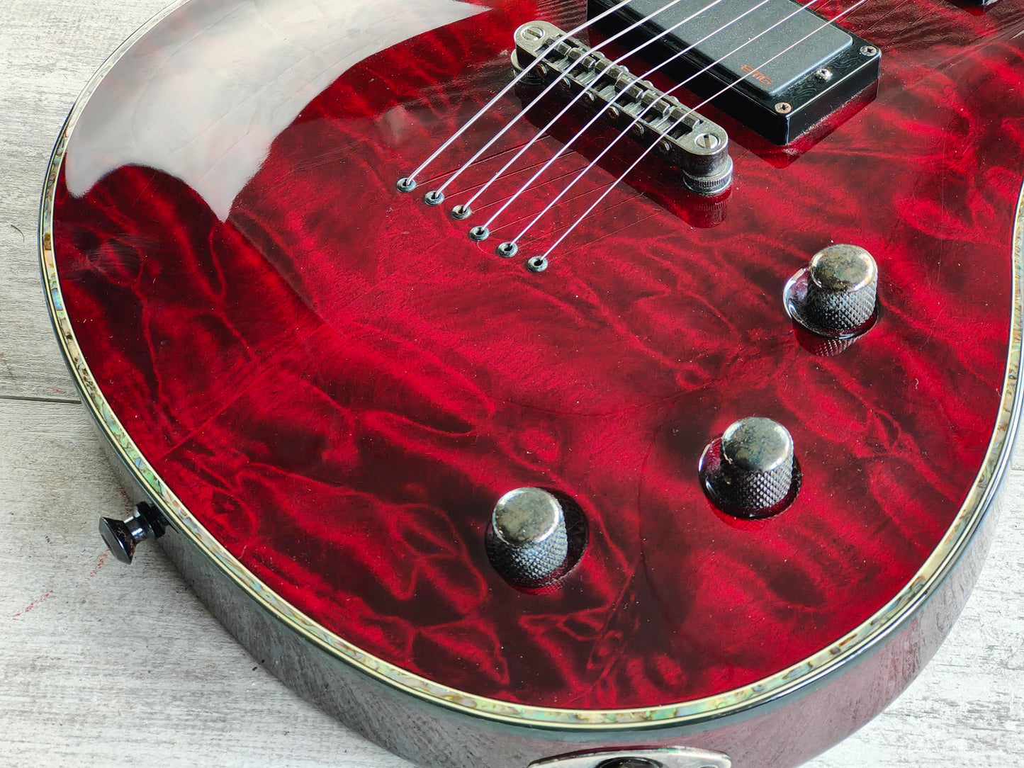 2010 Schecter Hellraiser Solo-6 Single Cutaway w/EMG's (Black Cherry)