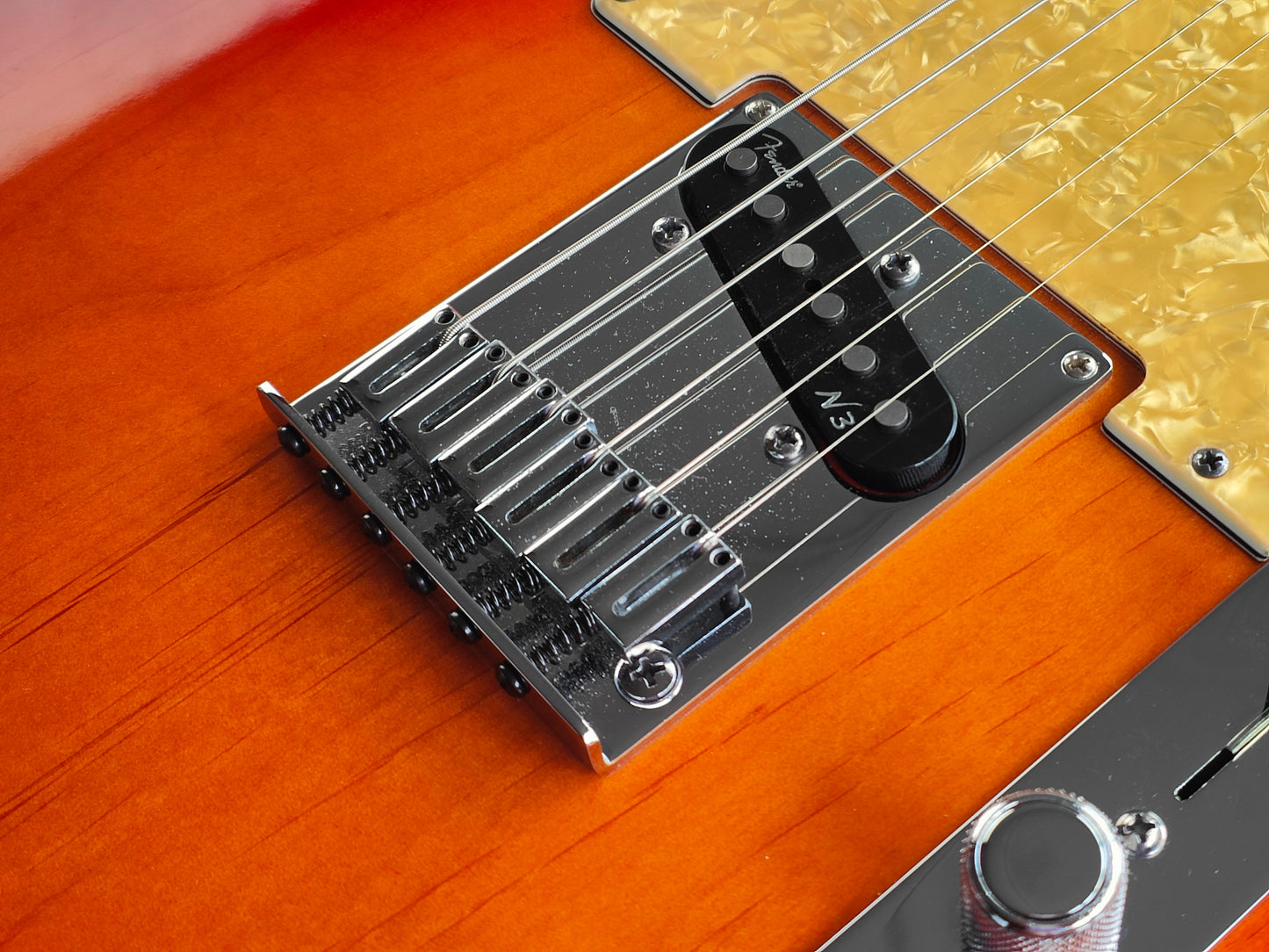 2009 Fender USA American Deluxe Telecaster (Aged Cherry Burst)