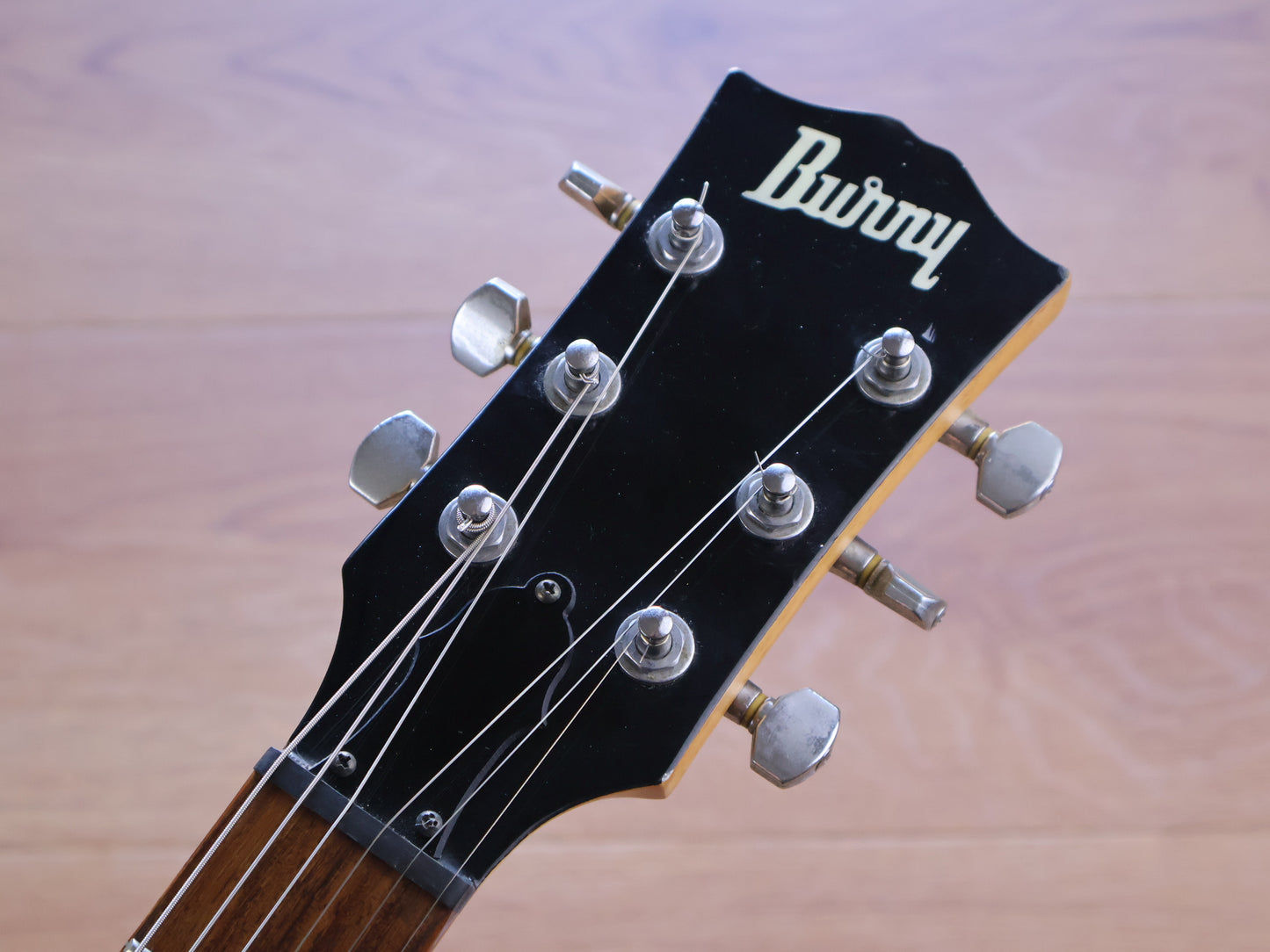 2000's Burny LG-480 Les Paul