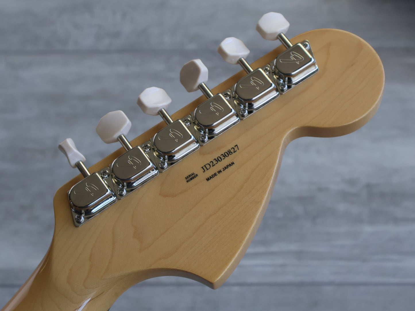 2023 Fender Japan Traditional '60s LH Left Handed Mustang (Olympic White)