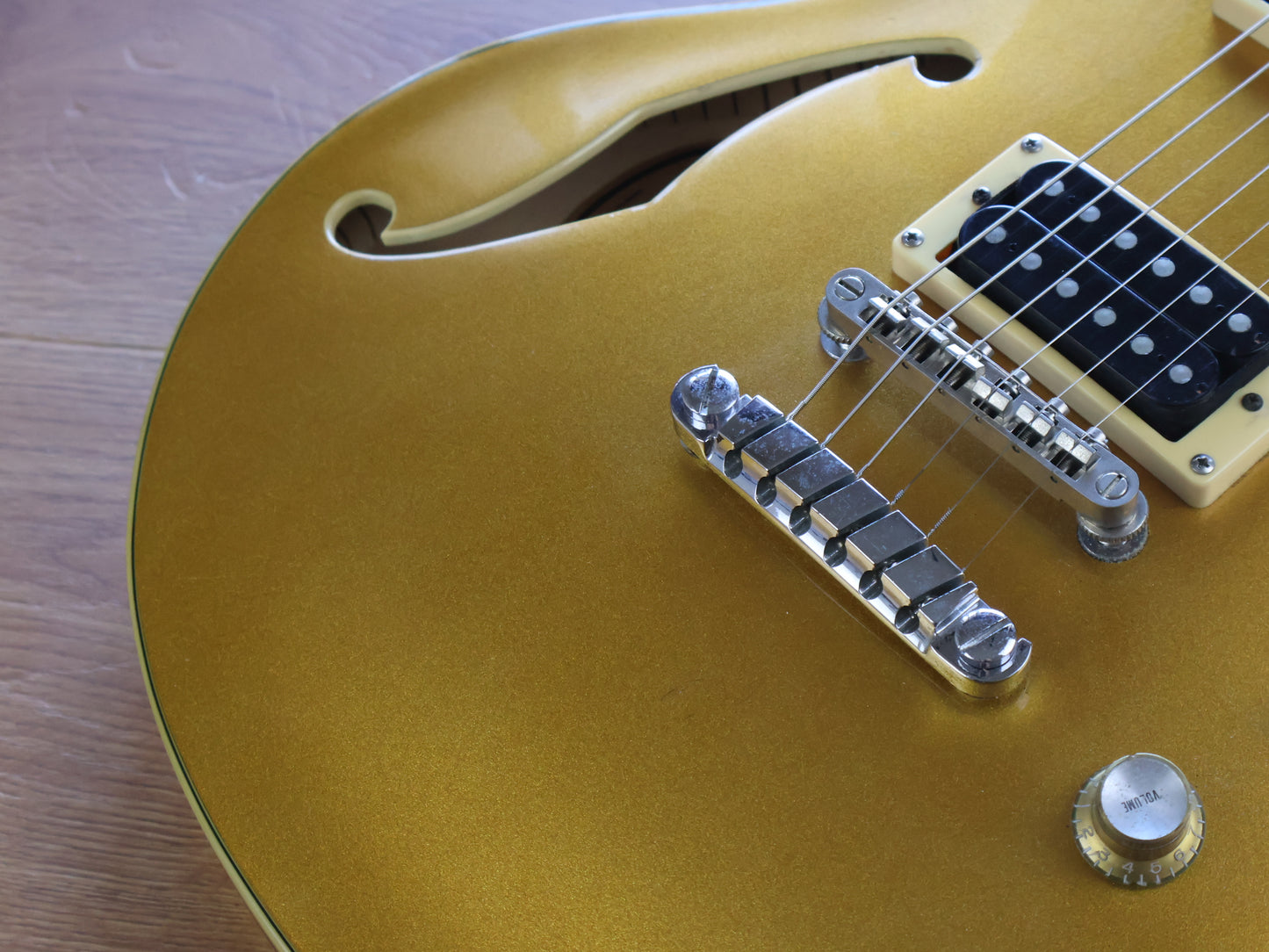 2002 Ibanez TM71 Talman Artcore Series Semi Hollowbody (Goldtop)