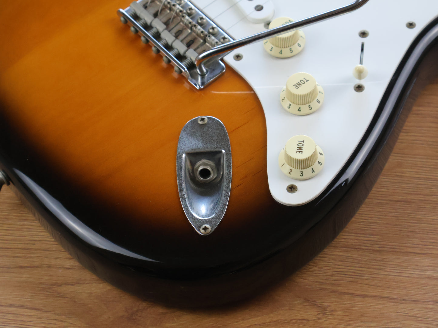 2004 Fender Japan ST57-58US '57 Reissue Stratocaster w/USA Pickups (Sunburst)