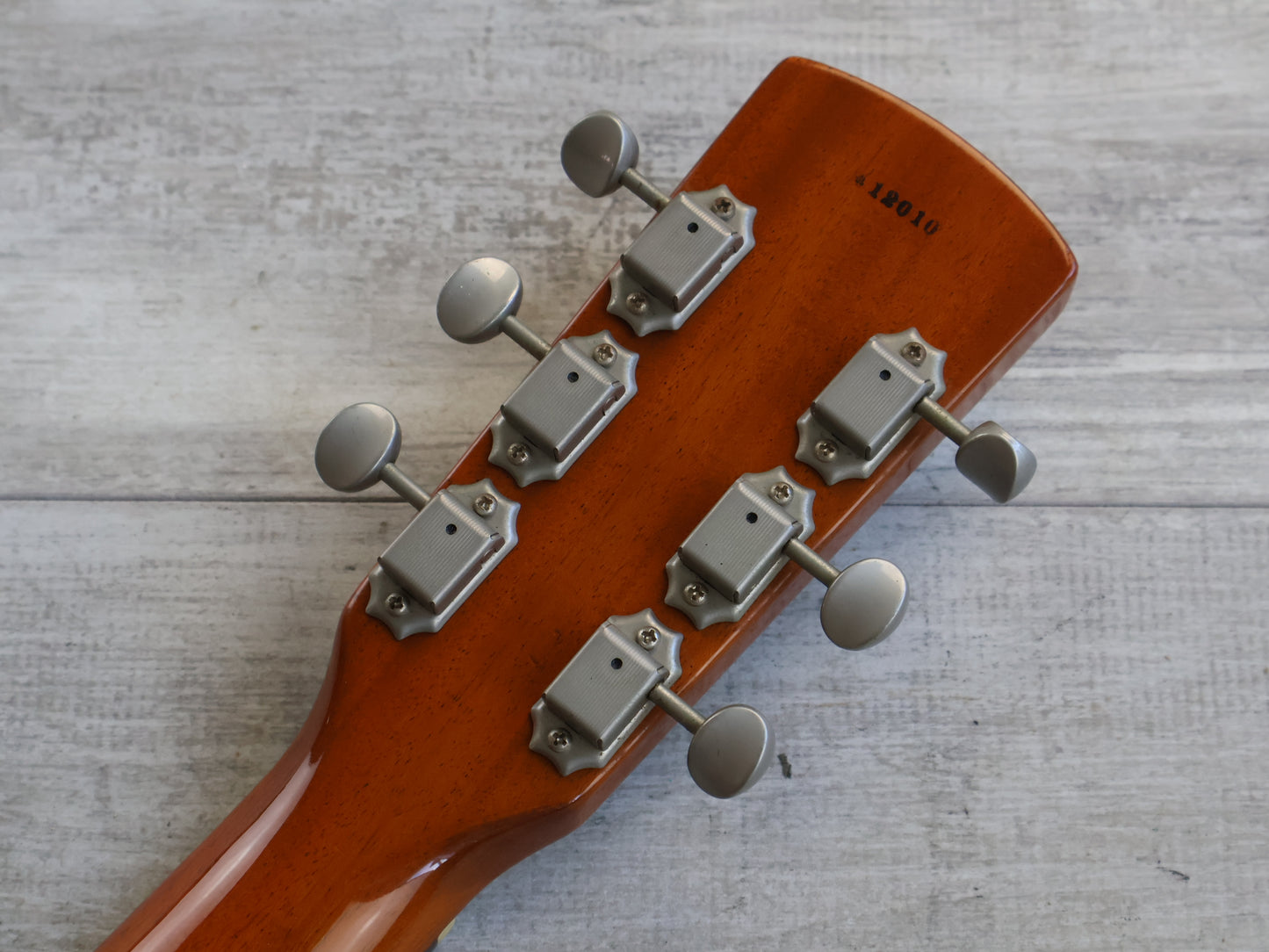 1990's Tune Japan TGX-823WN '56 Style Single Cutaway (Walnut)