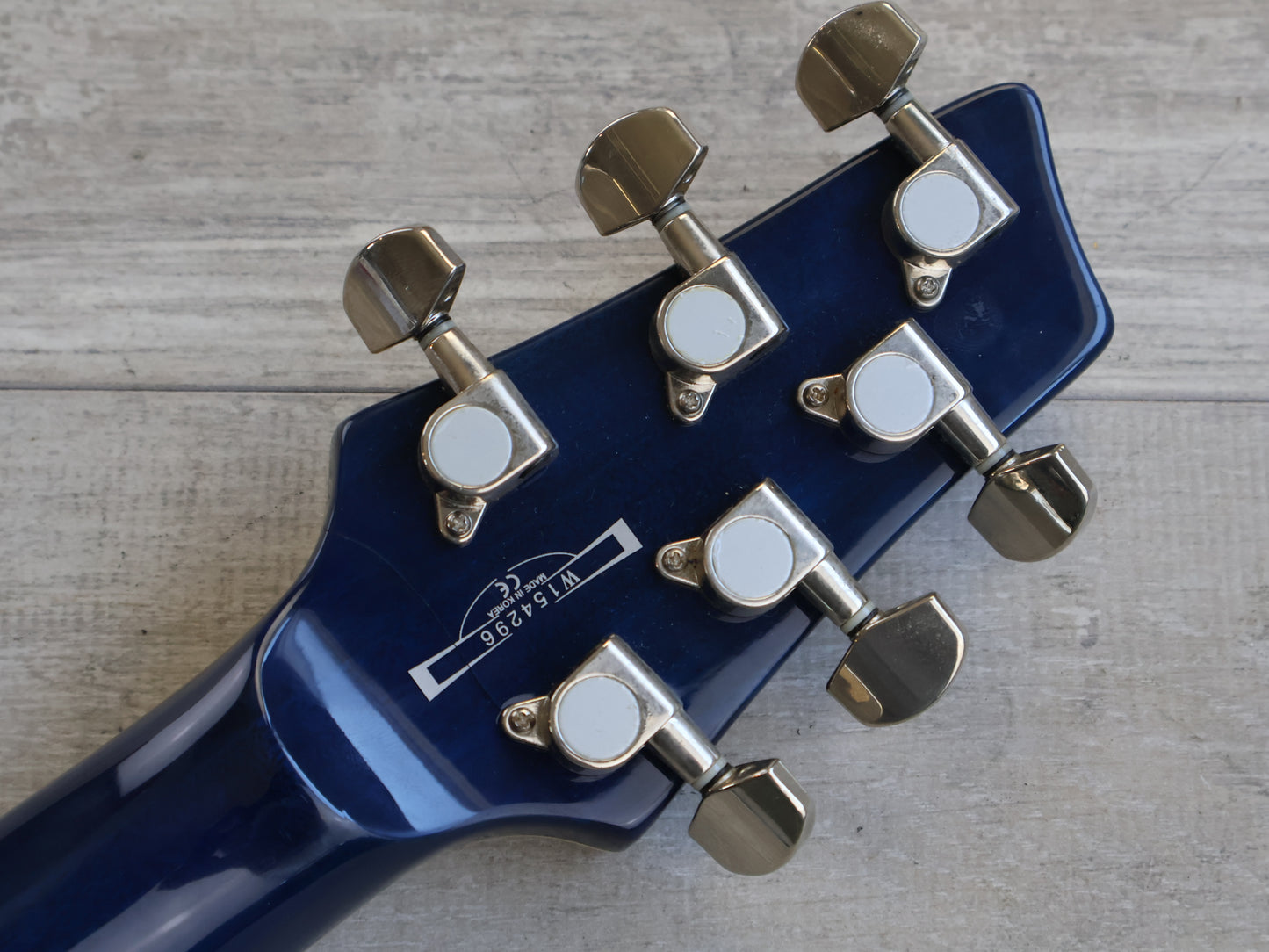 2005 Ibanez SZ520QM SZ Series Electric Guitar (Bright Blue)