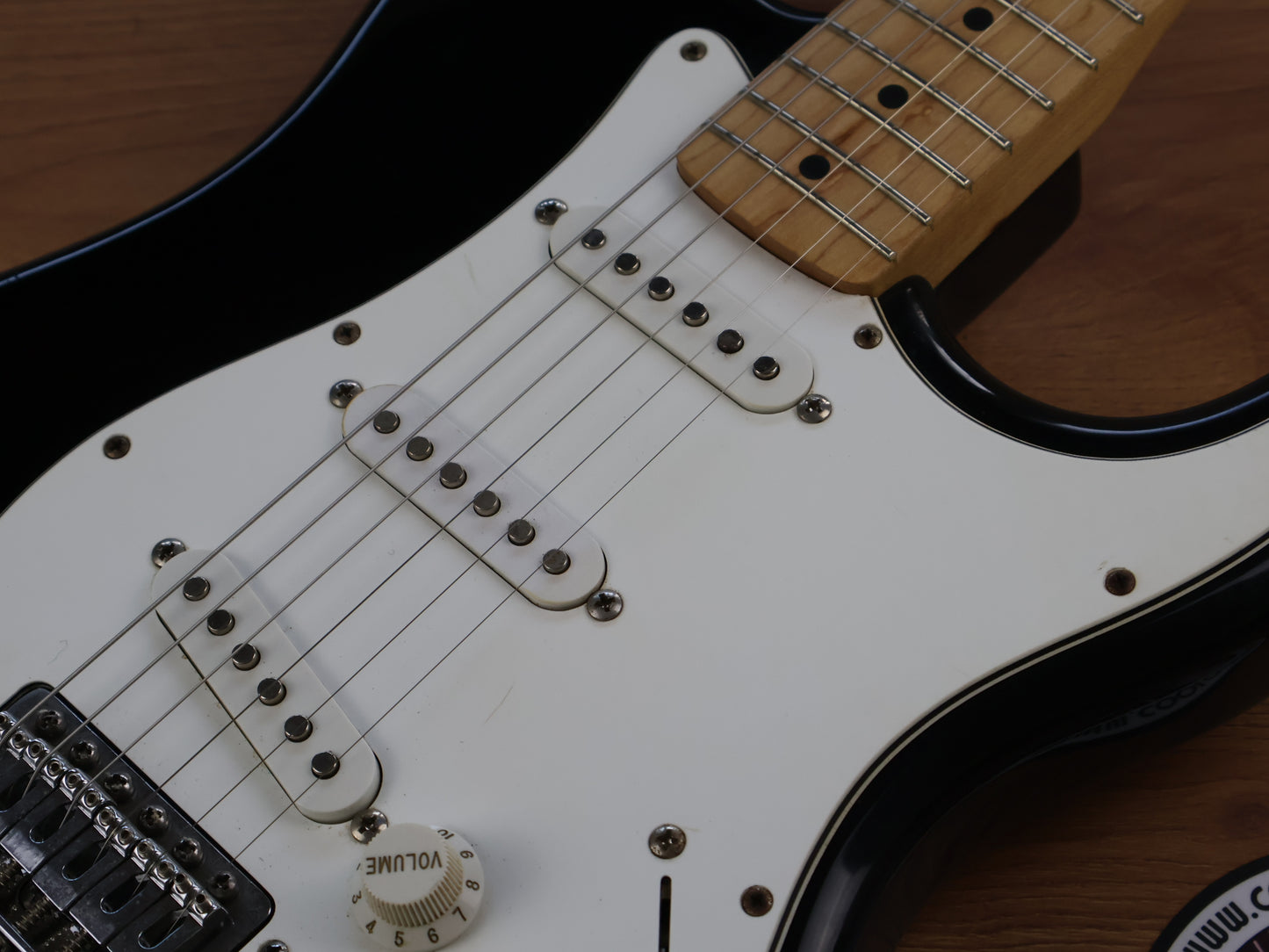 1998 Fender Mexican Standard Stratocaster (Black)