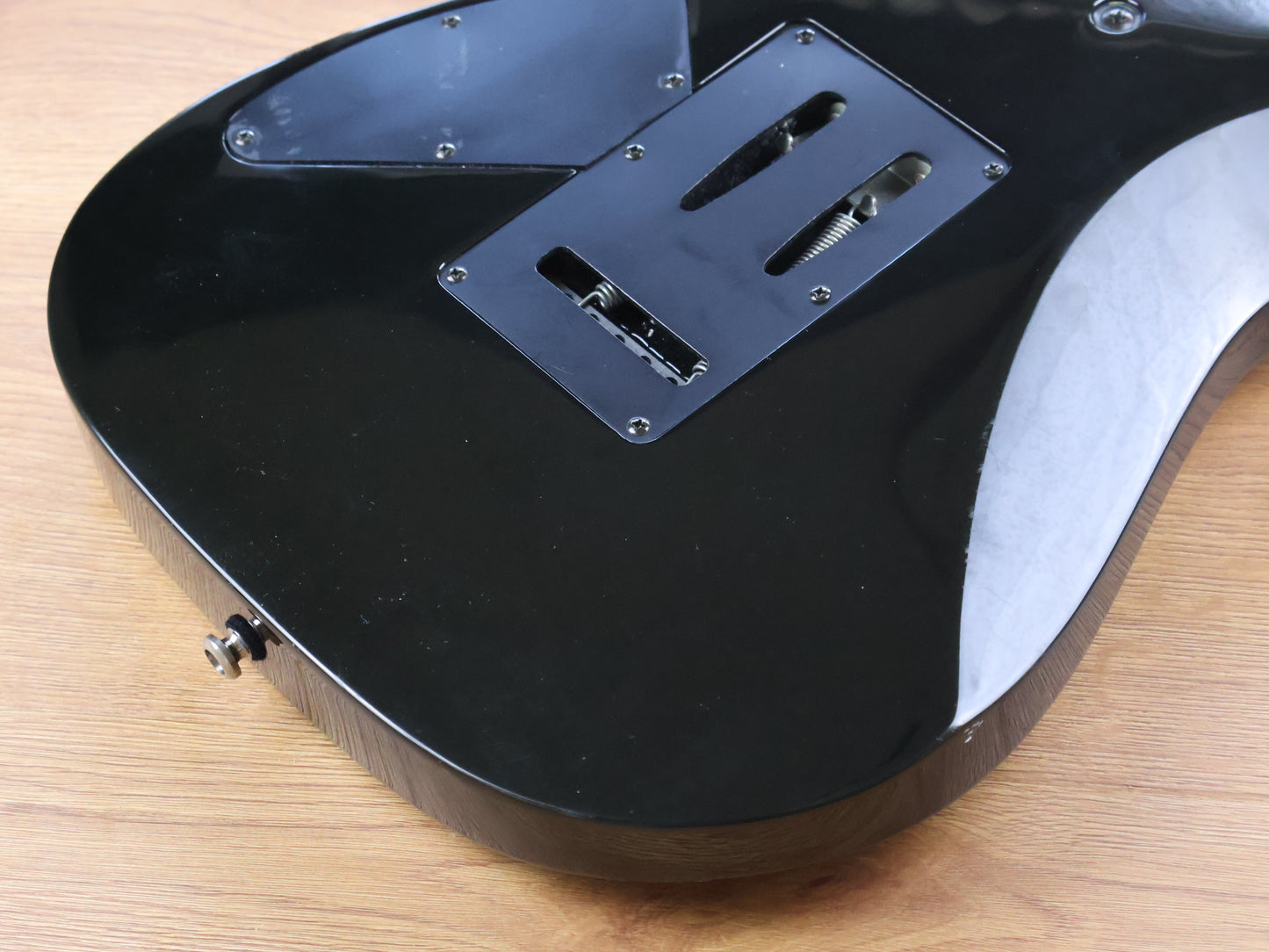 2008 Ibanez GRG170DX HSH Superstrat (Black)