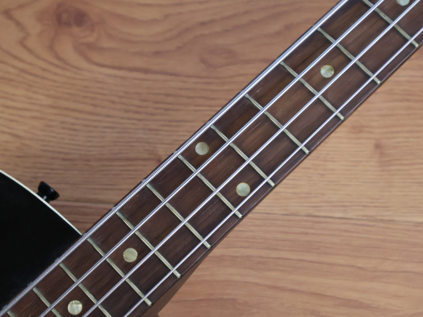 1964 Harmony H22 Hollowbody Bass w/Goldfoil Pickup (Sunburst)