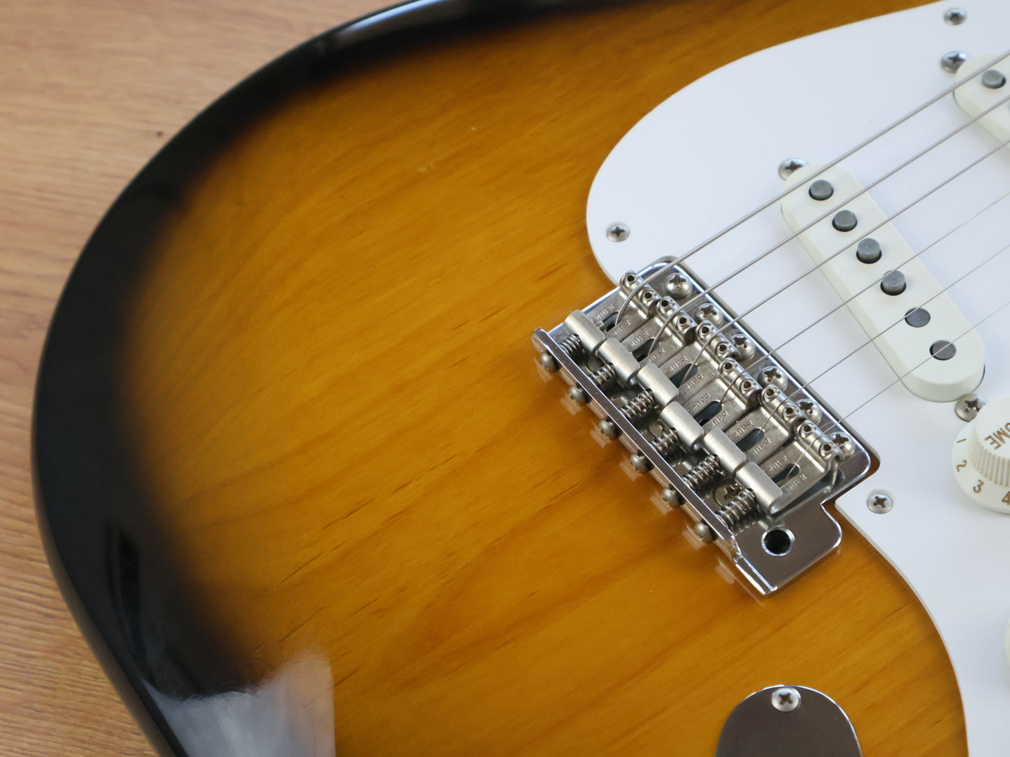 1999 Fender Japan ST57-70TX '57 Reissue Stratocaster w/Texas Specials (Brown Sunburst)