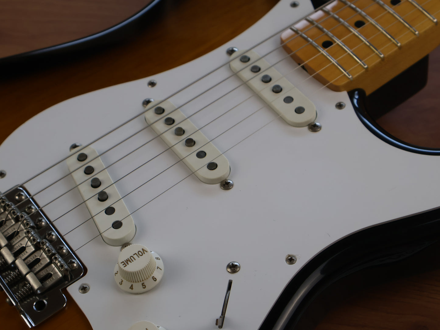 1999 Fender Japan ST57-70TX '57 Reissue Stratocaster w/Texas Specials (Brown Sunburst)