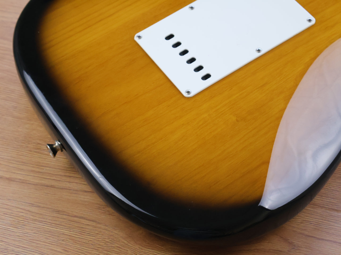 1999 Fender Japan ST57-70TX '57 Reissue Stratocaster w/Texas Specials (Brown Sunburst)